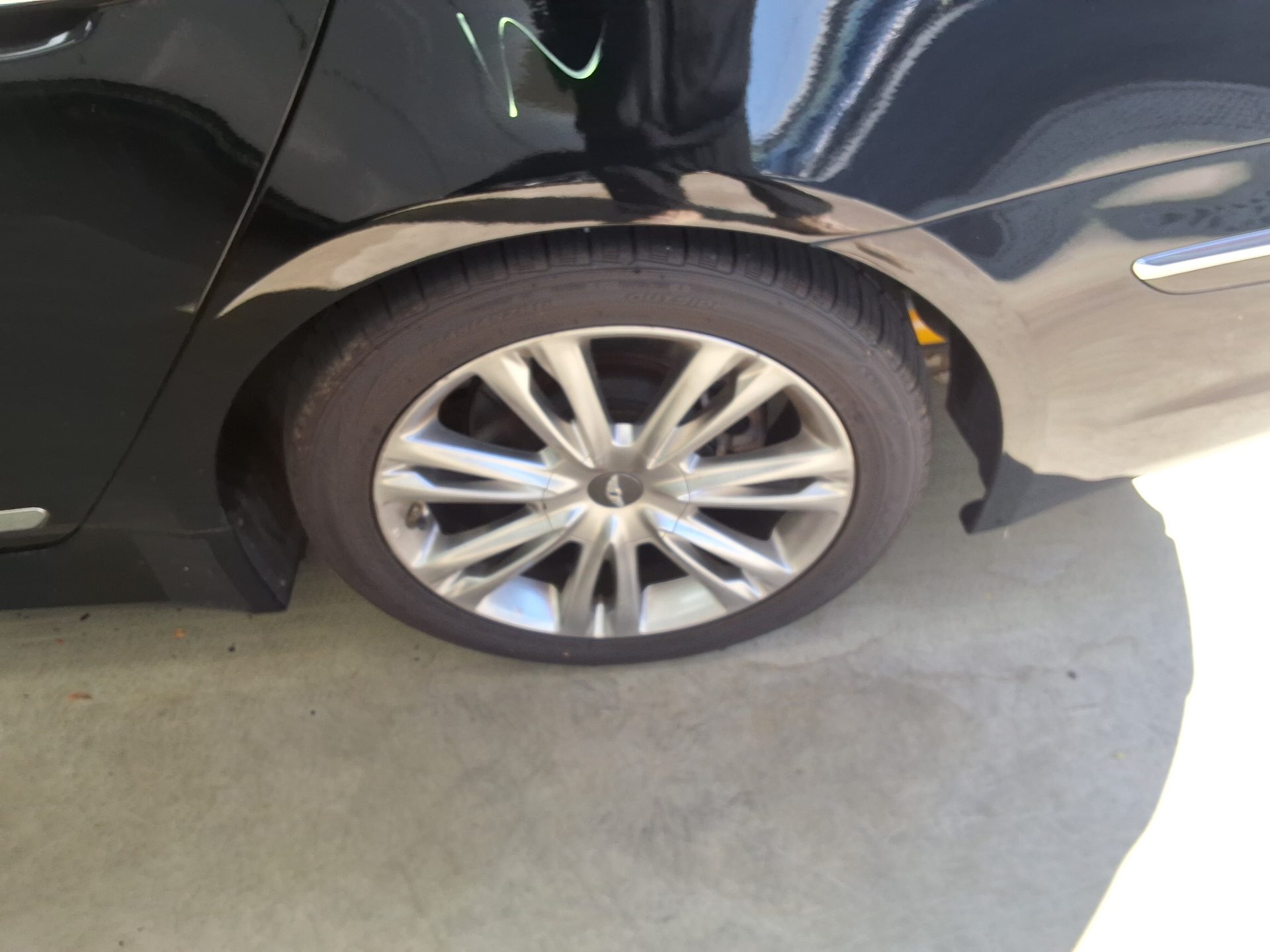 هيونداي جينيسيس Dh G330 مودرن 2012 فاخر VIP