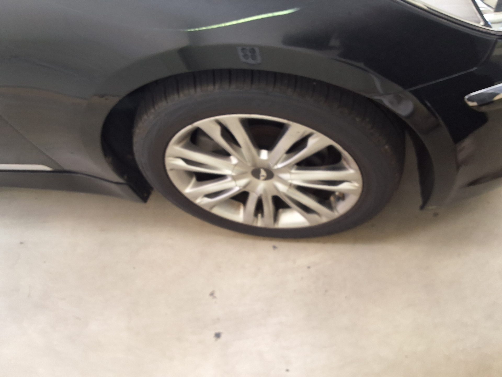 هيونداي جينيسيس Dh G330 مودرن 2012 فاخر VIP