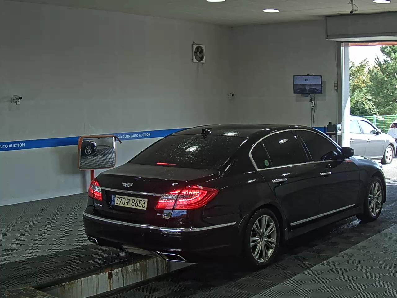 هيونداي جينيسيس Dh G330 مودرن 2012 فاخر VIP
