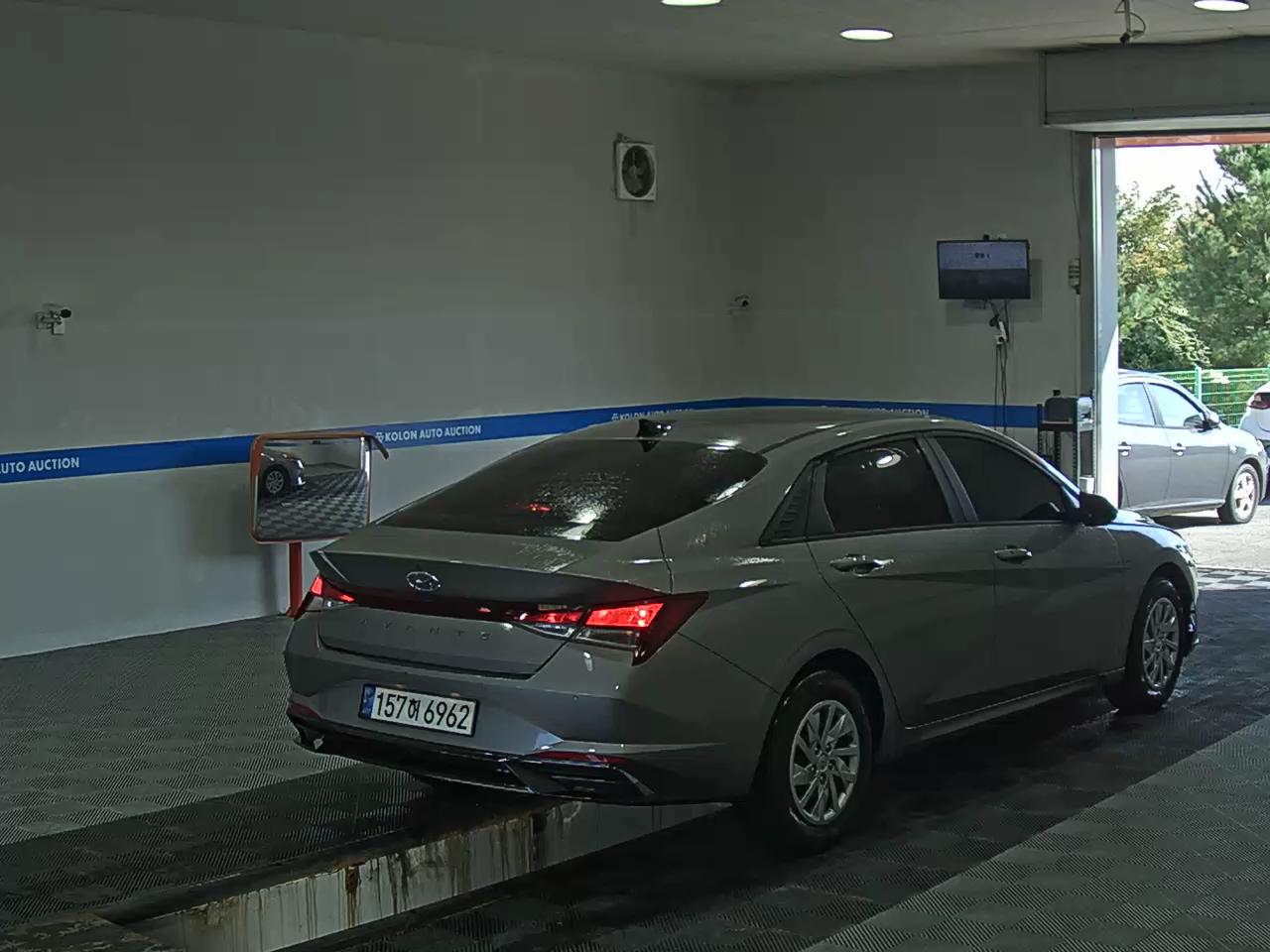 هيونداي أفانتي 2021 SMART