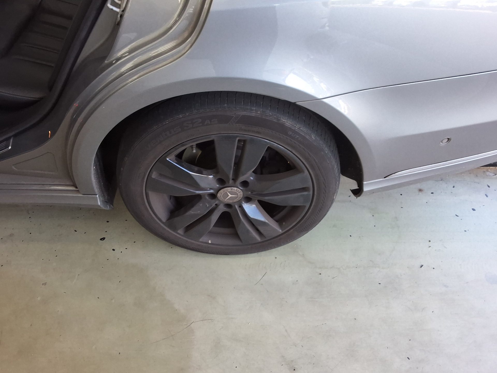 مرسيدس بنز E Class 2014 4MATIC