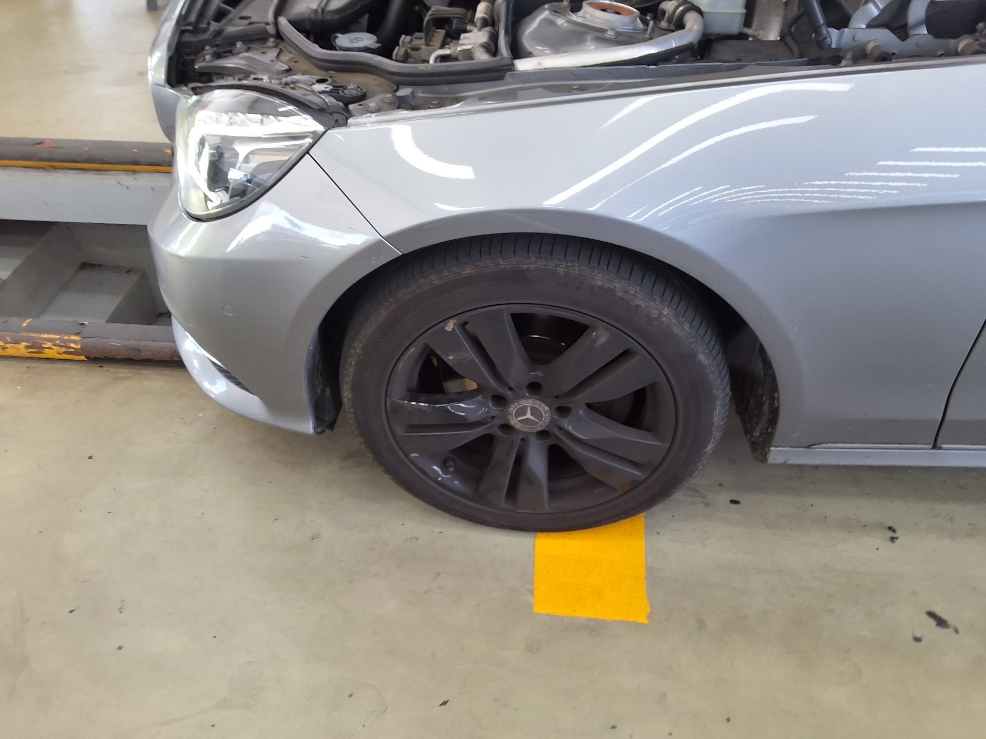 مرسيدس بنز E Class 2014 4MATIC