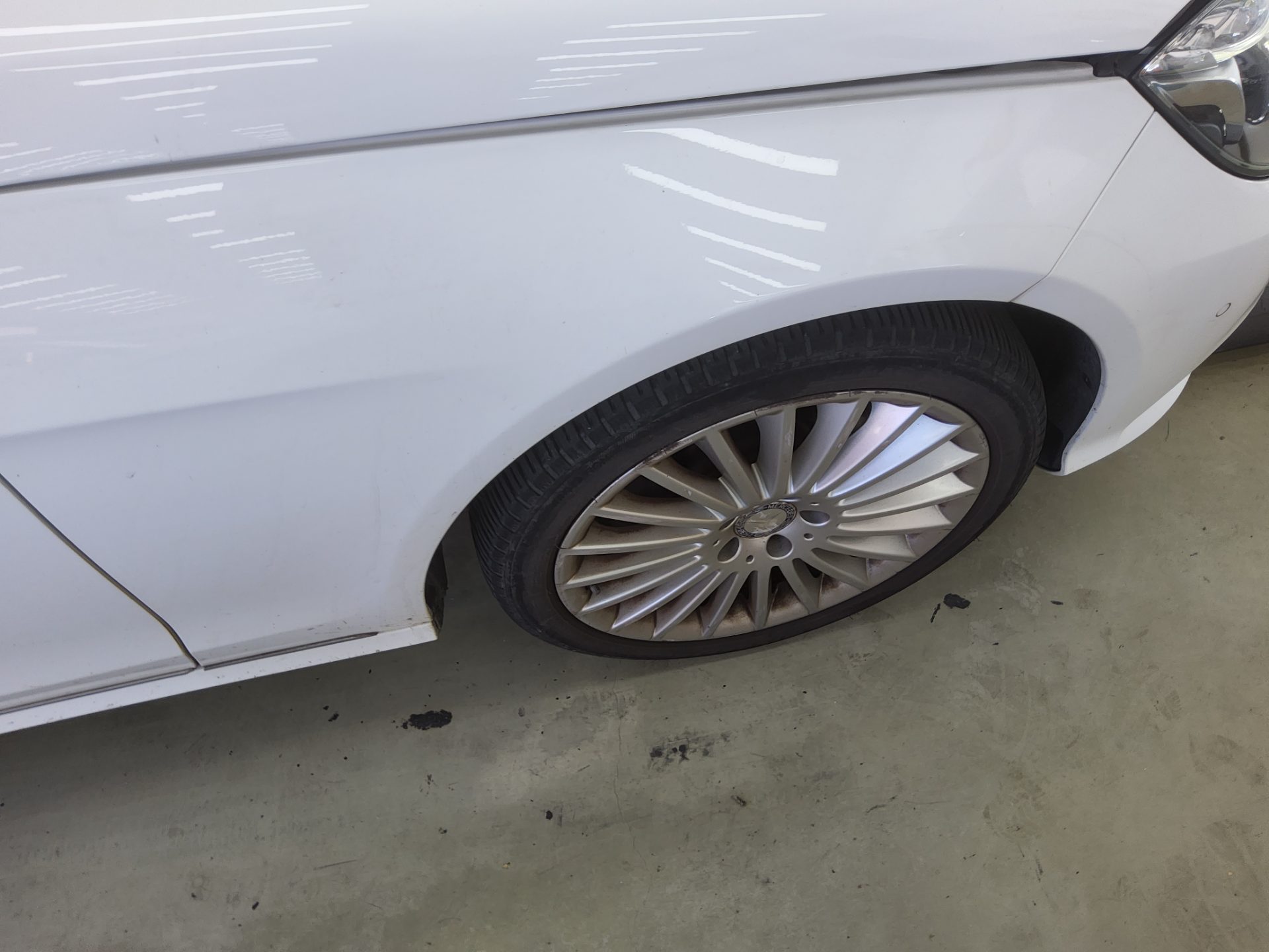 مرسيدس بنز E Class 2016 E300