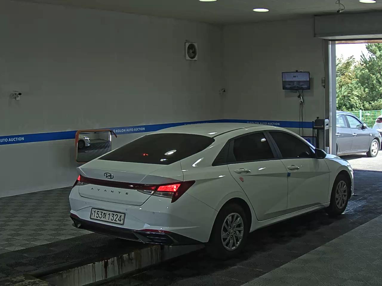 هيونداي أفانتي 2021 SMART
