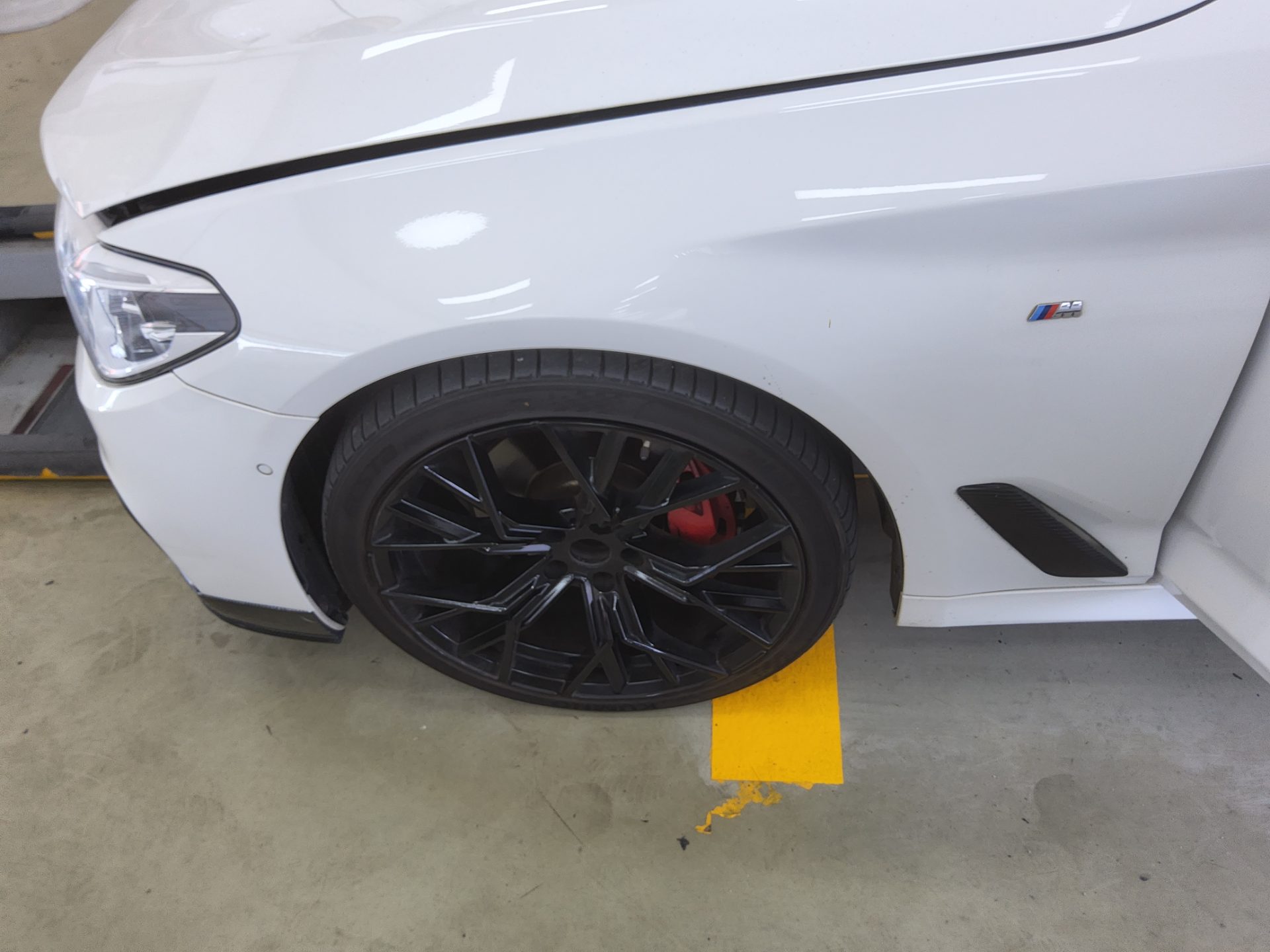 بي إم دبليو 5 Series 2018 SPORT