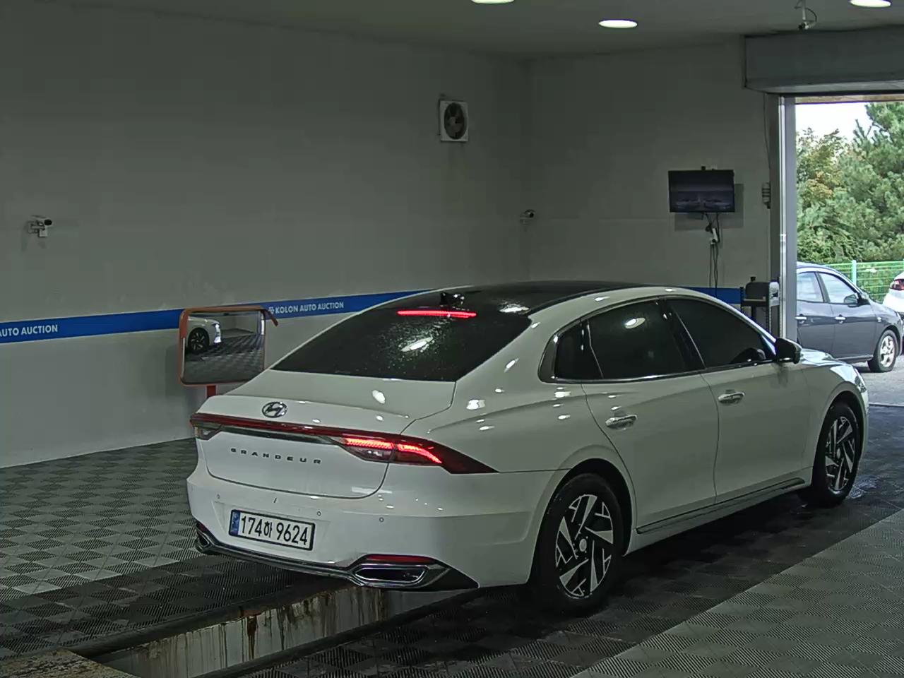 هيونداي جرانديور 2023 IG LE BLANC