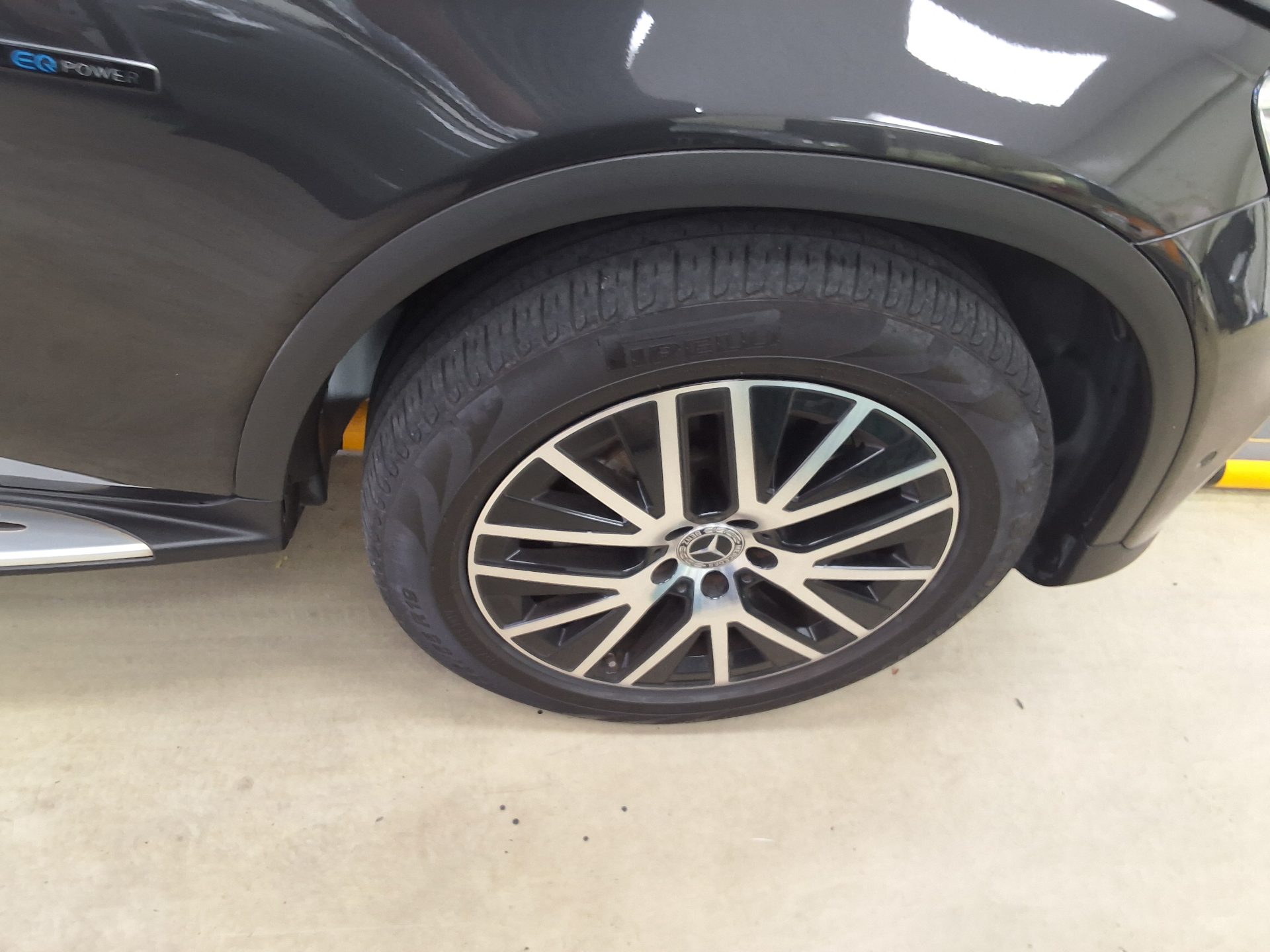 مرسيدس بنز جي إل سي Class 2021 4MATIC