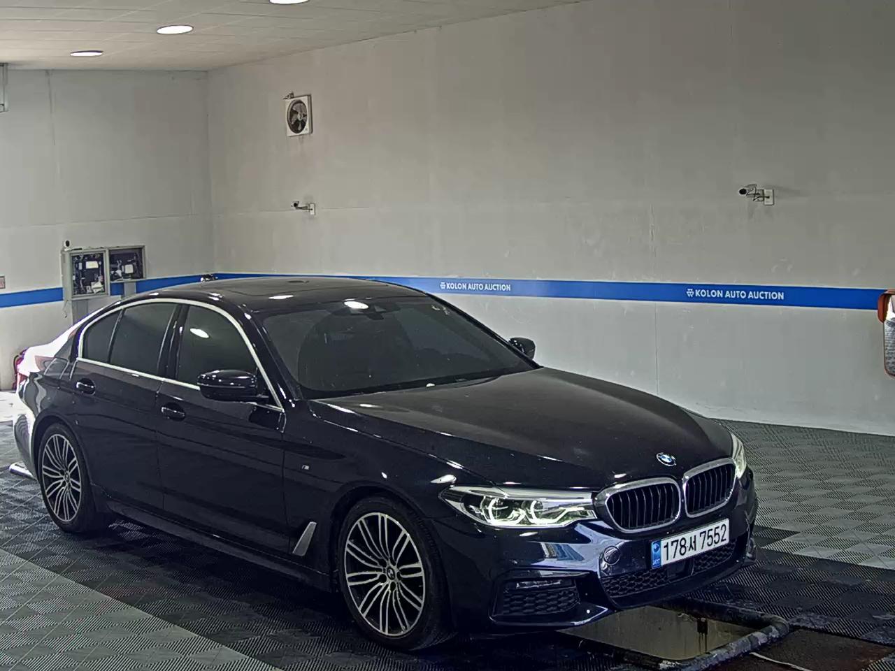 بي إم دبليو 5 Series 2020 SPORT PLUS