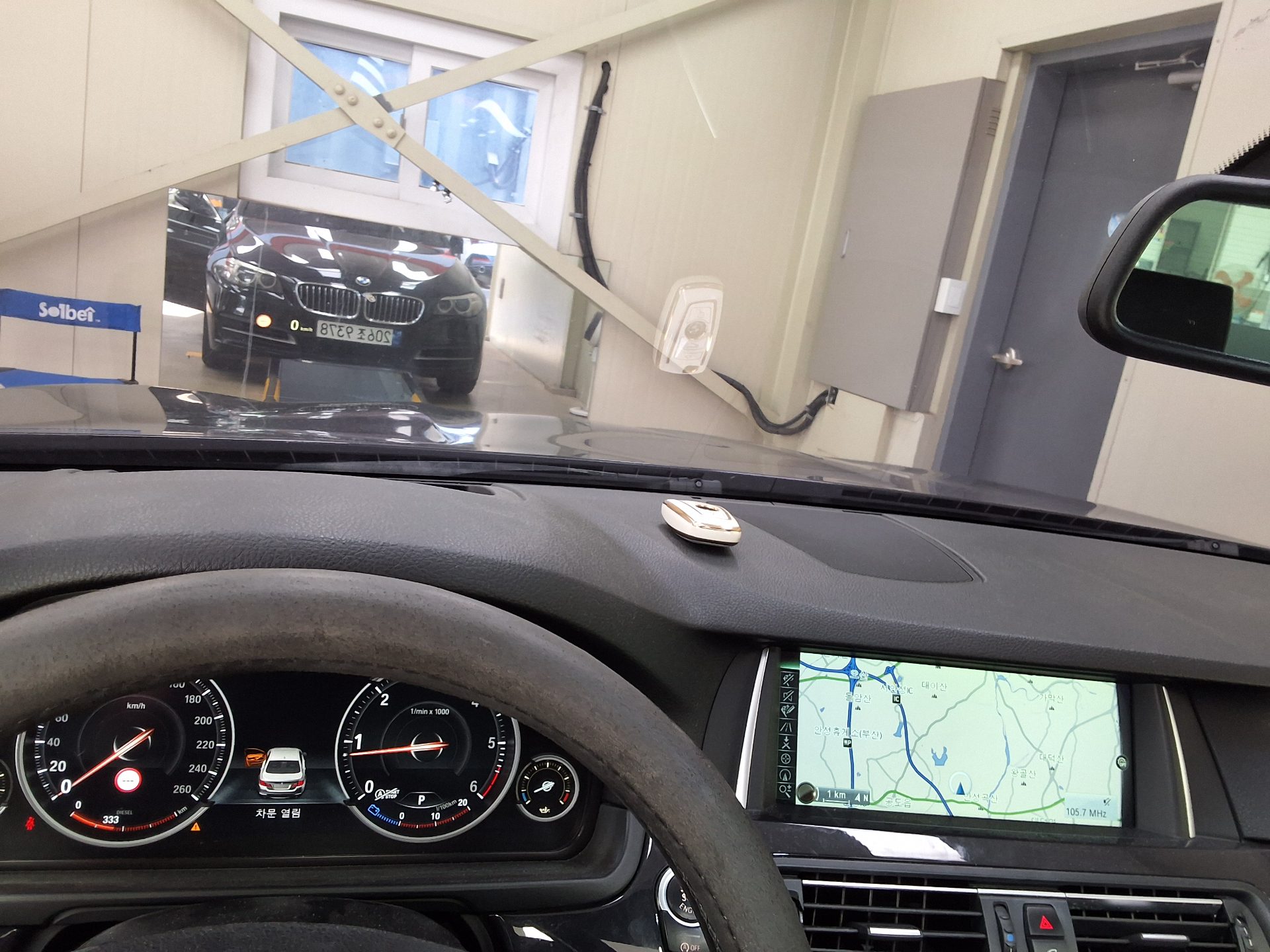 بي إم دبليو 5 Series 2014 520d