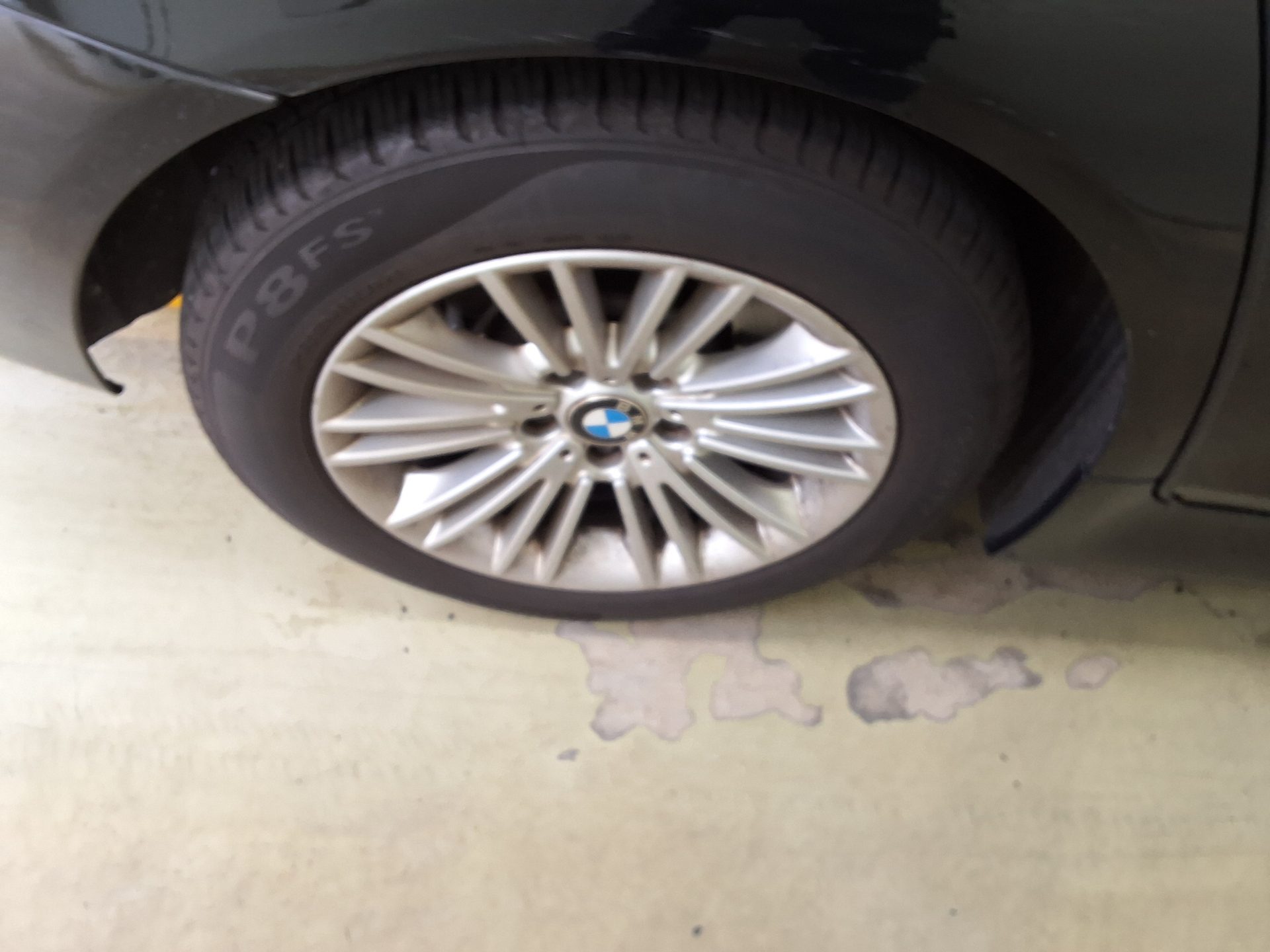 بي إم دبليو 5 Series 2014 520d