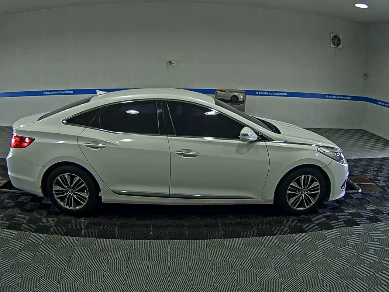 هيونداي جرانديور 2016 MODERN