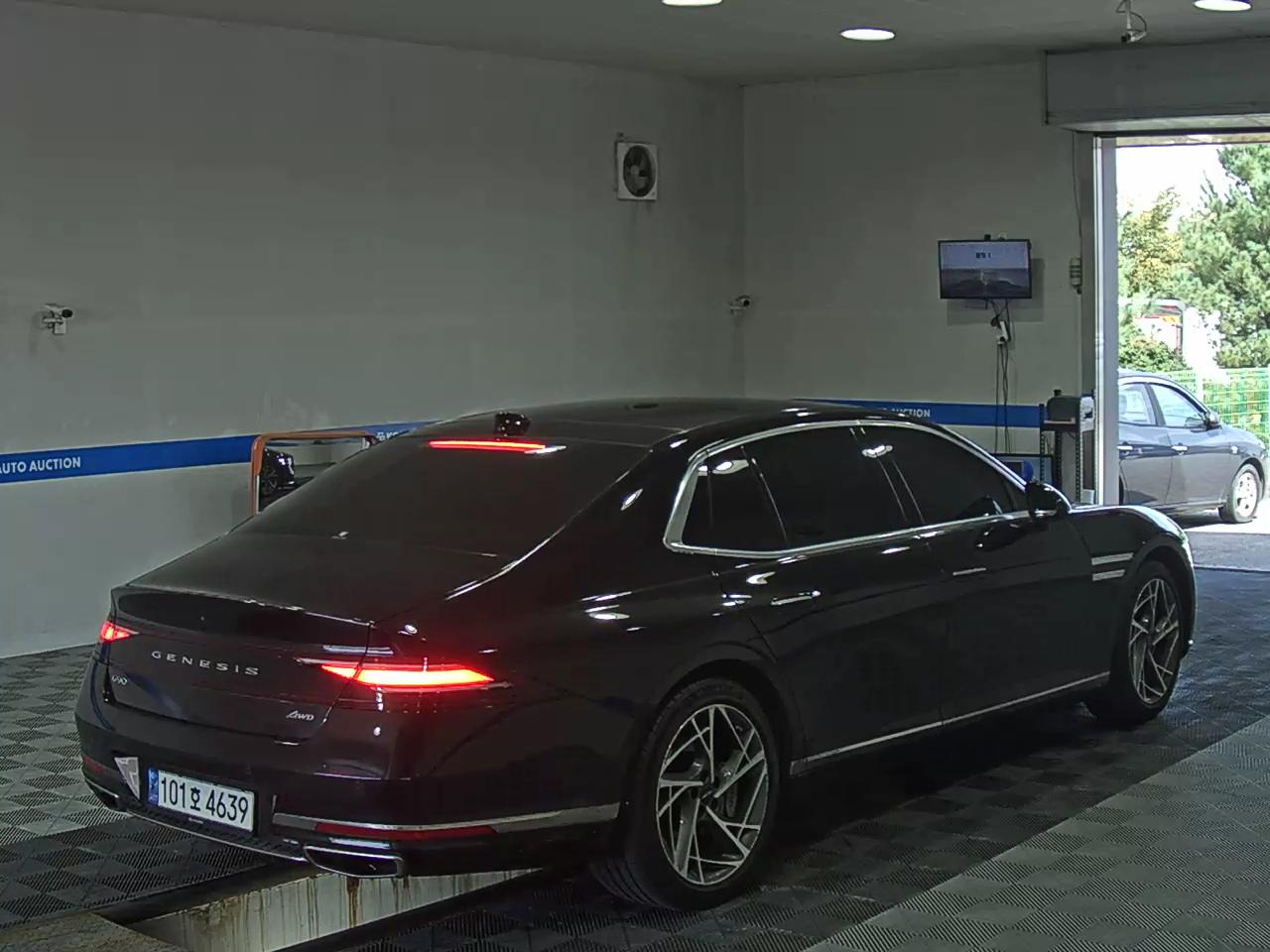 جينيسيس جي 90 2022 TURBO دفع رباعي BASE