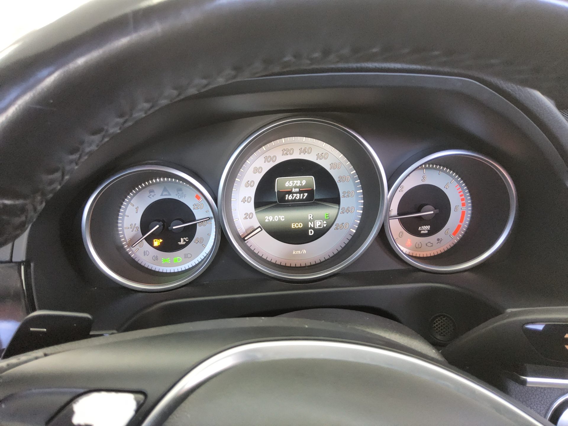 مرسيدس بنز E Class 2014 E220