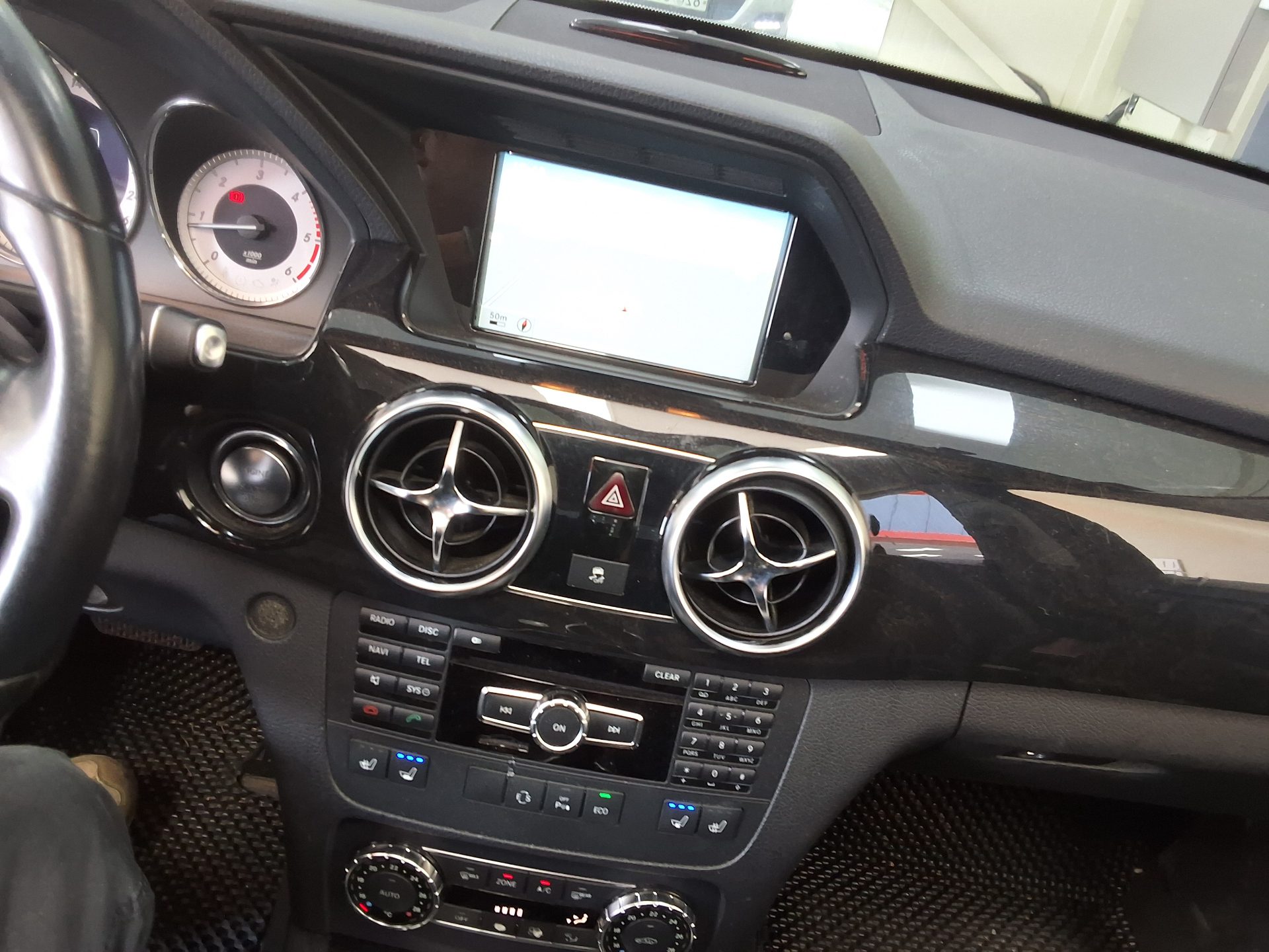 مرسيدس بنز Glk Class 2013 4MATIC بريميوم