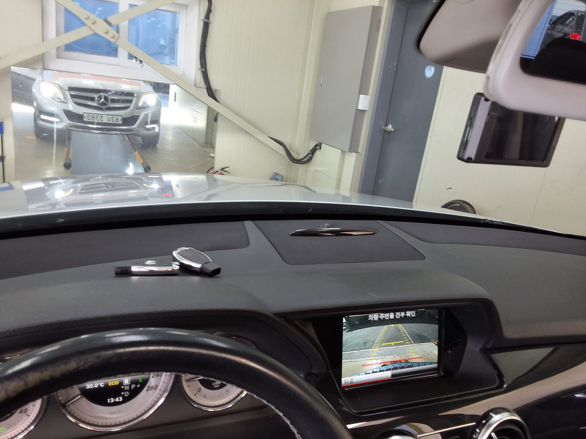 مرسيدس بنز Glk Class 2013 4MATIC بريميوم