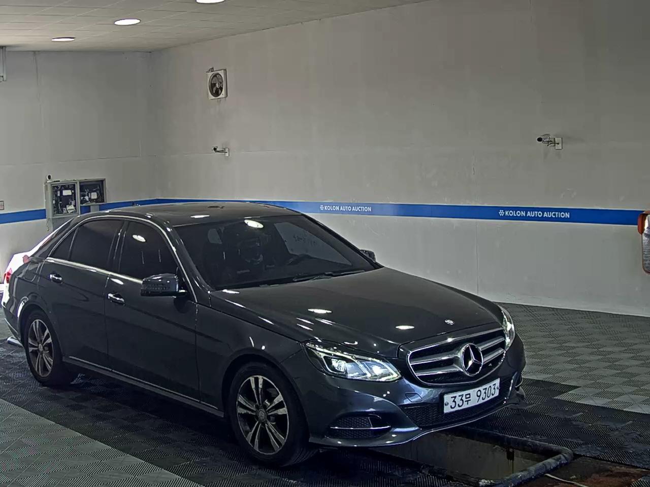 مرسيدس بنز E Class 2014 E220