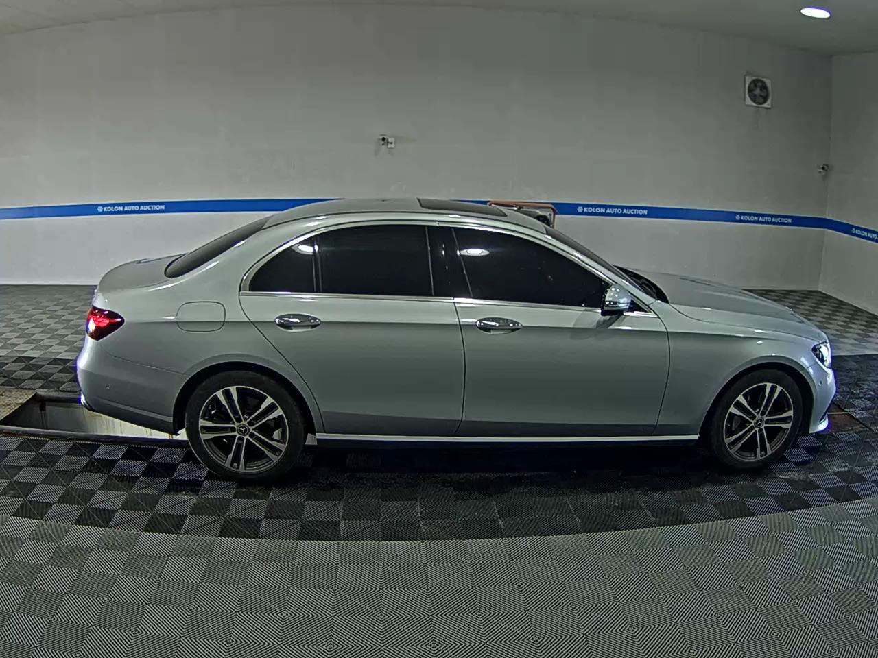 مرسيدس بنز E Class 2021 4MATIC