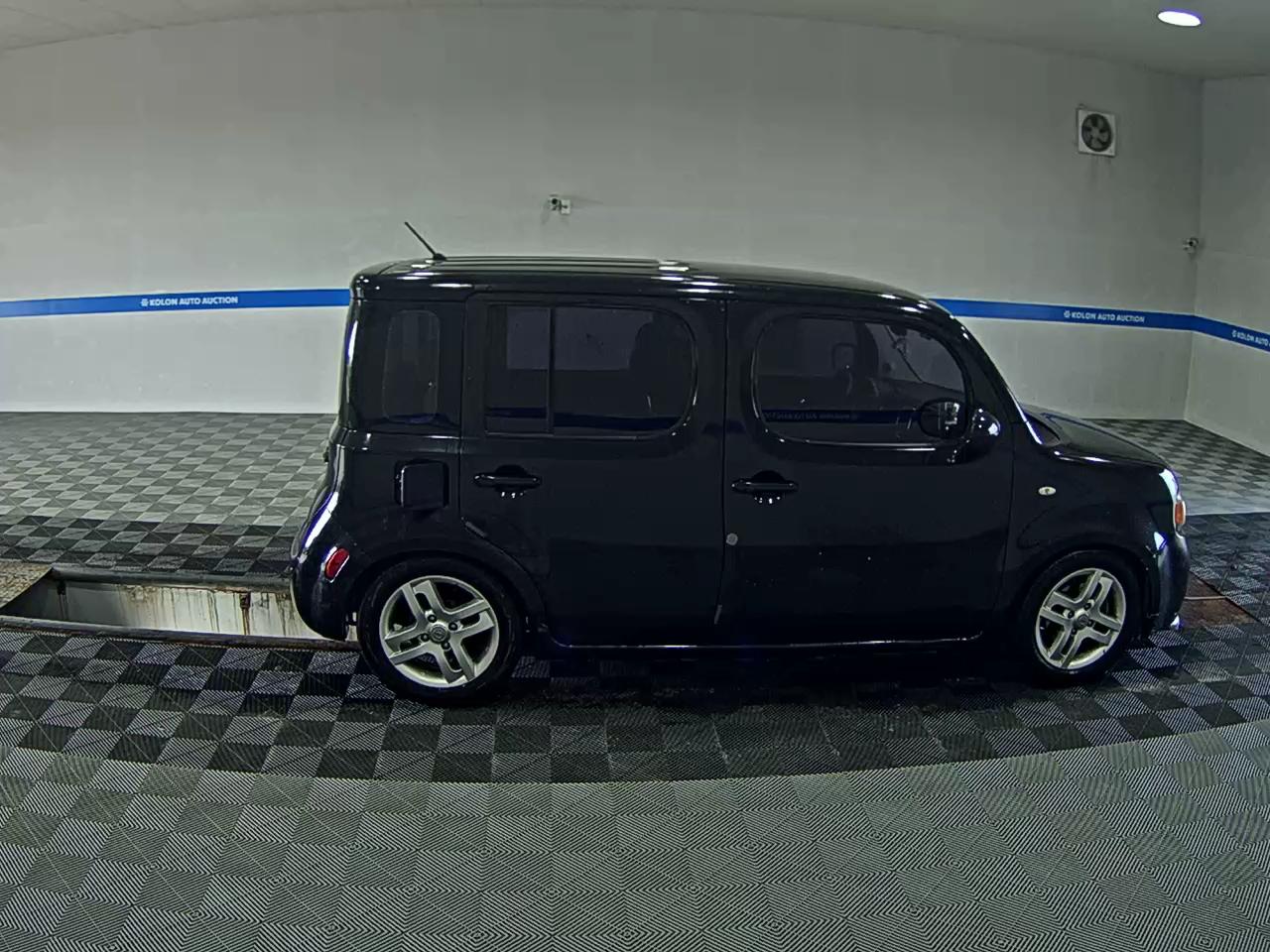 نيسان Cube 2012