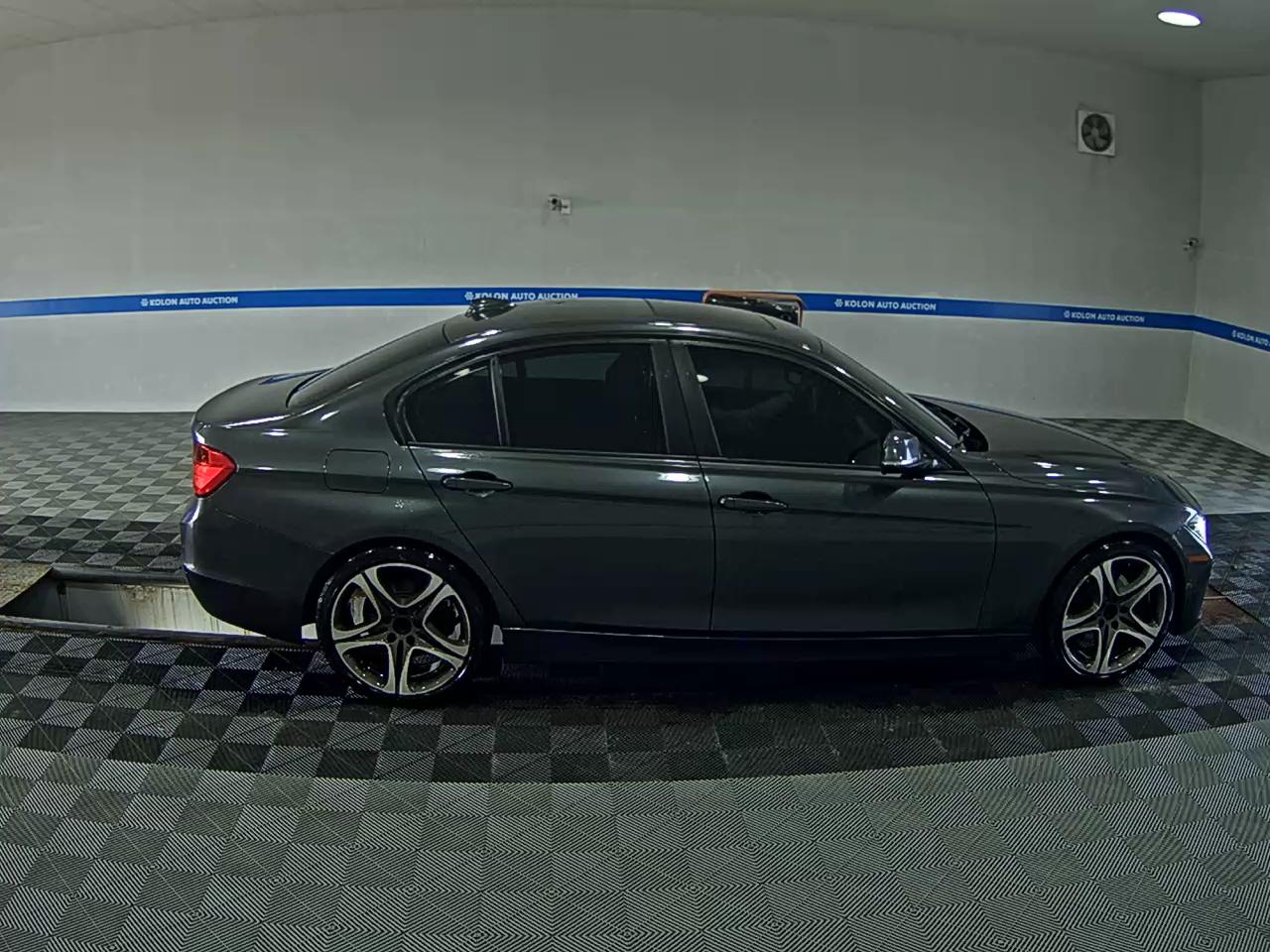 بي إم دبليو 3 Series 2015 320d