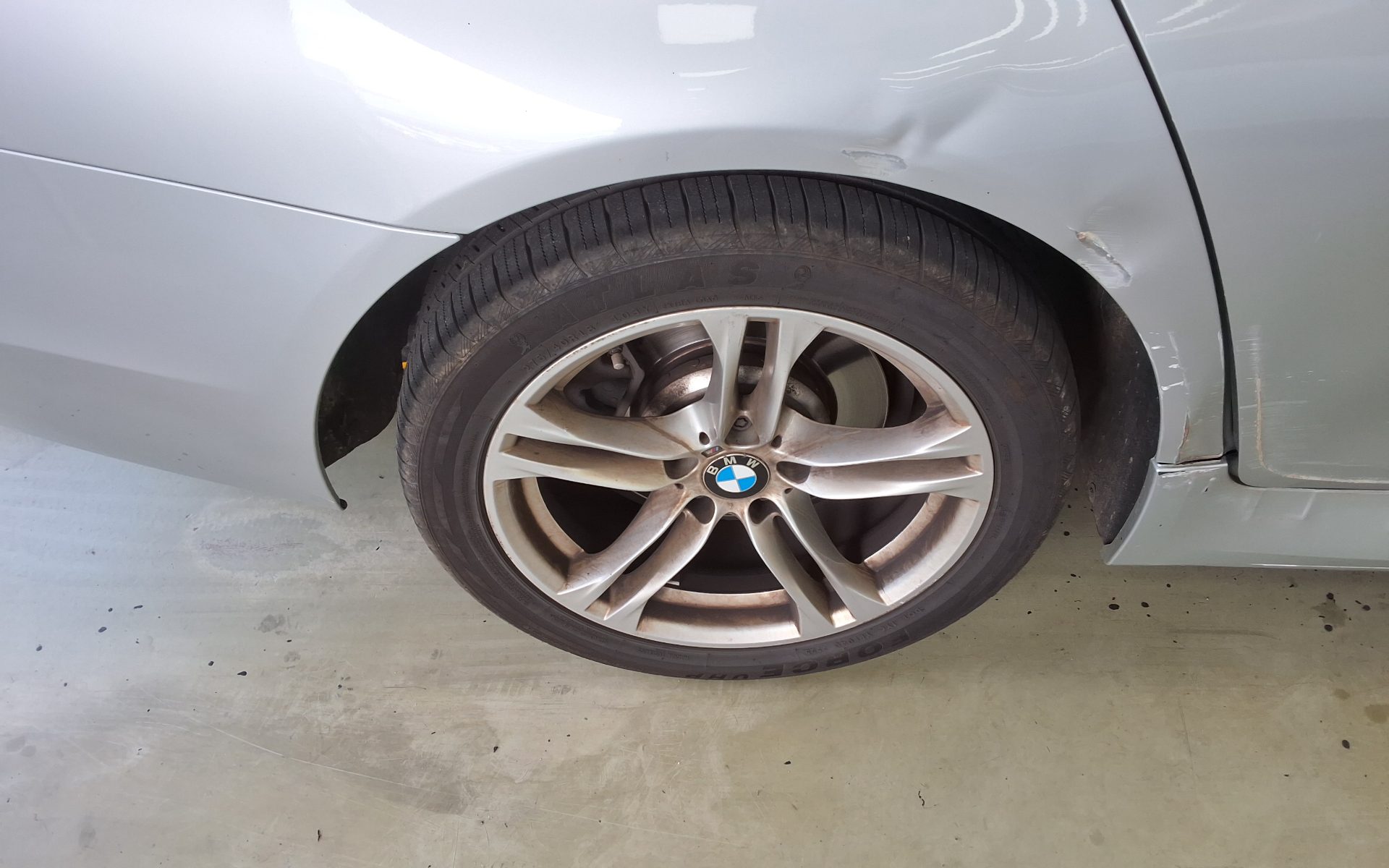 بي إم دبليو 5 Series 2016 520d