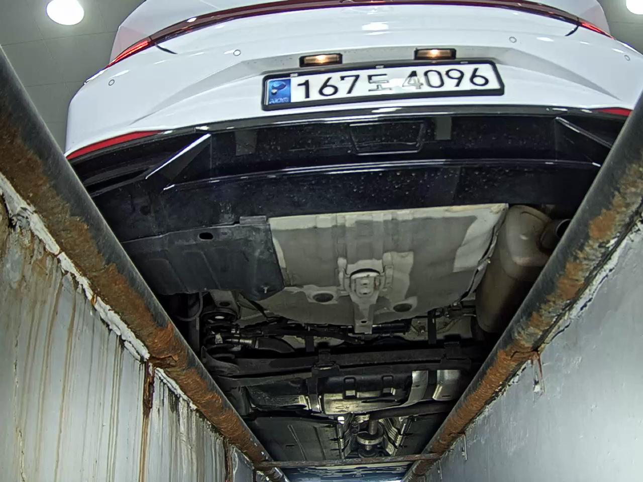 هيونداي أفانتي 2021 MODERN