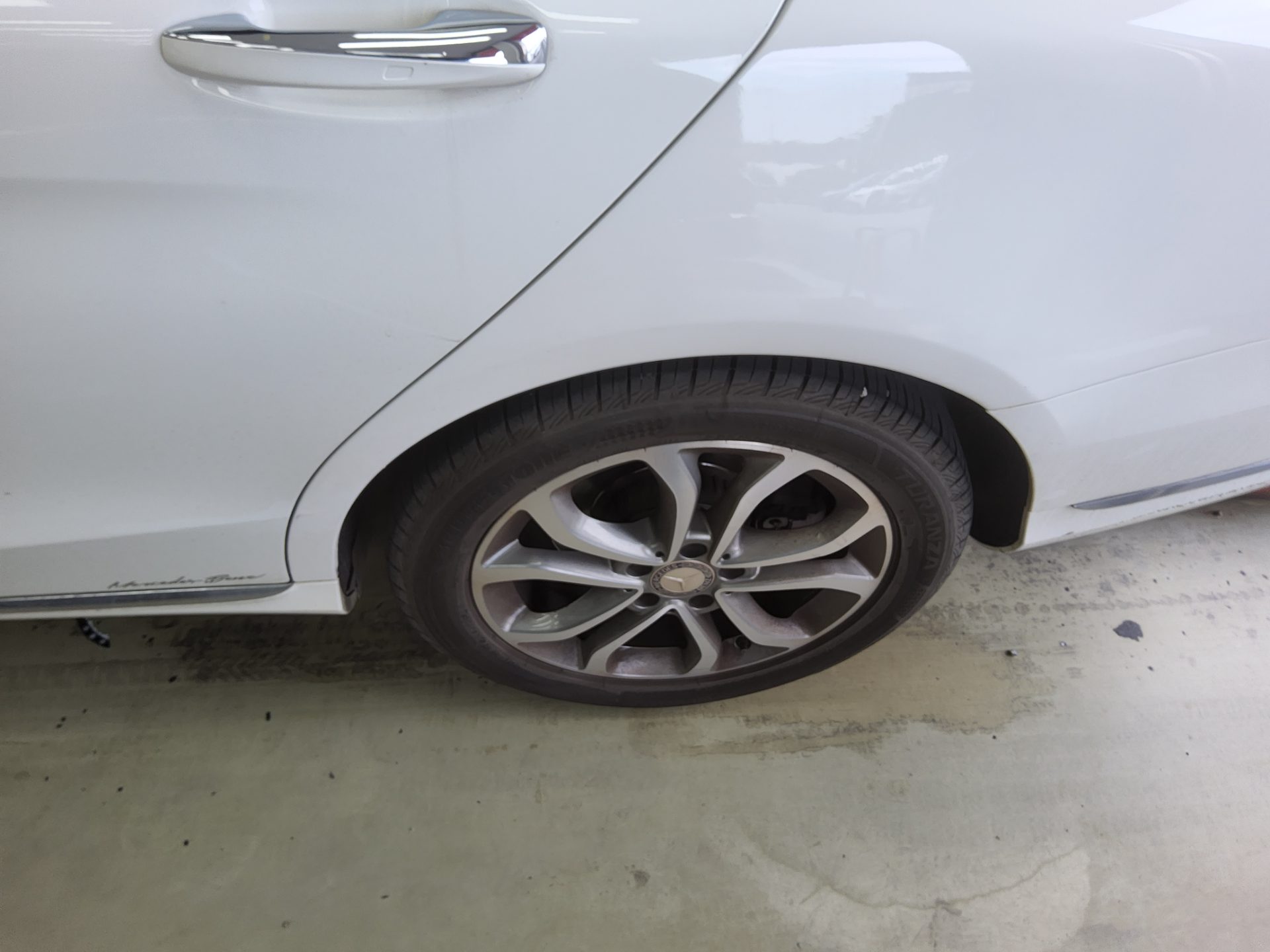 مرسيدس بنز C Class 2015 C220