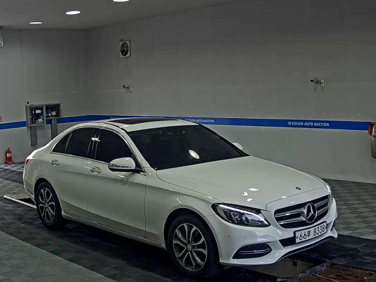مرسيدس بنز C Class 2015 C220