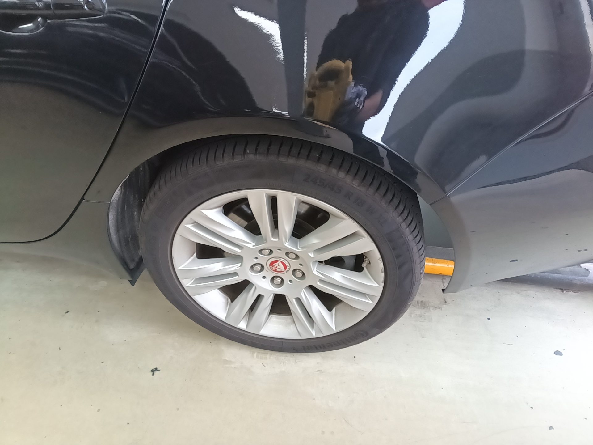جاكوار Xf 2018