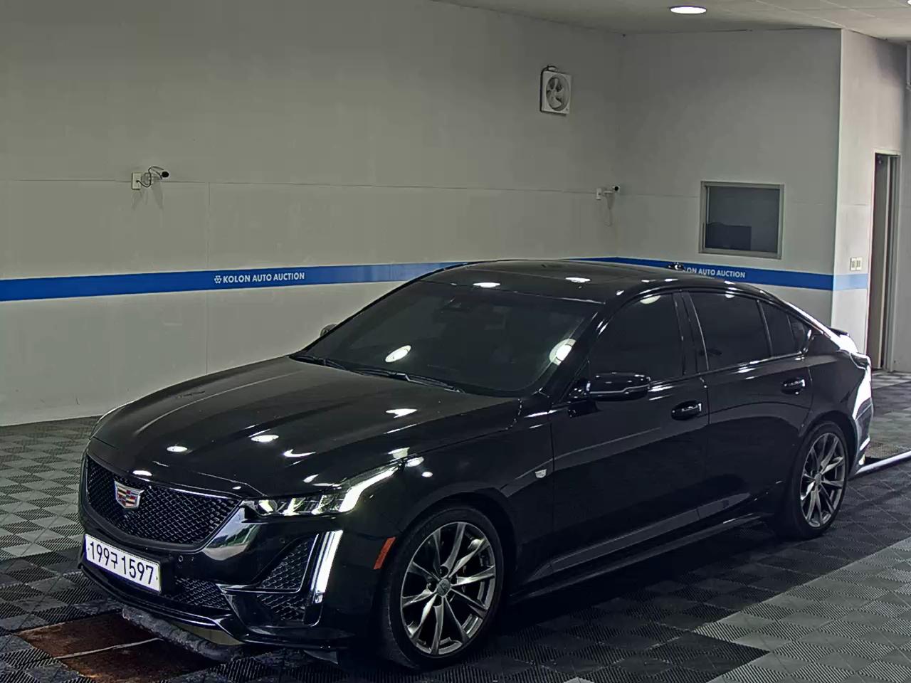 Cadillac CT5