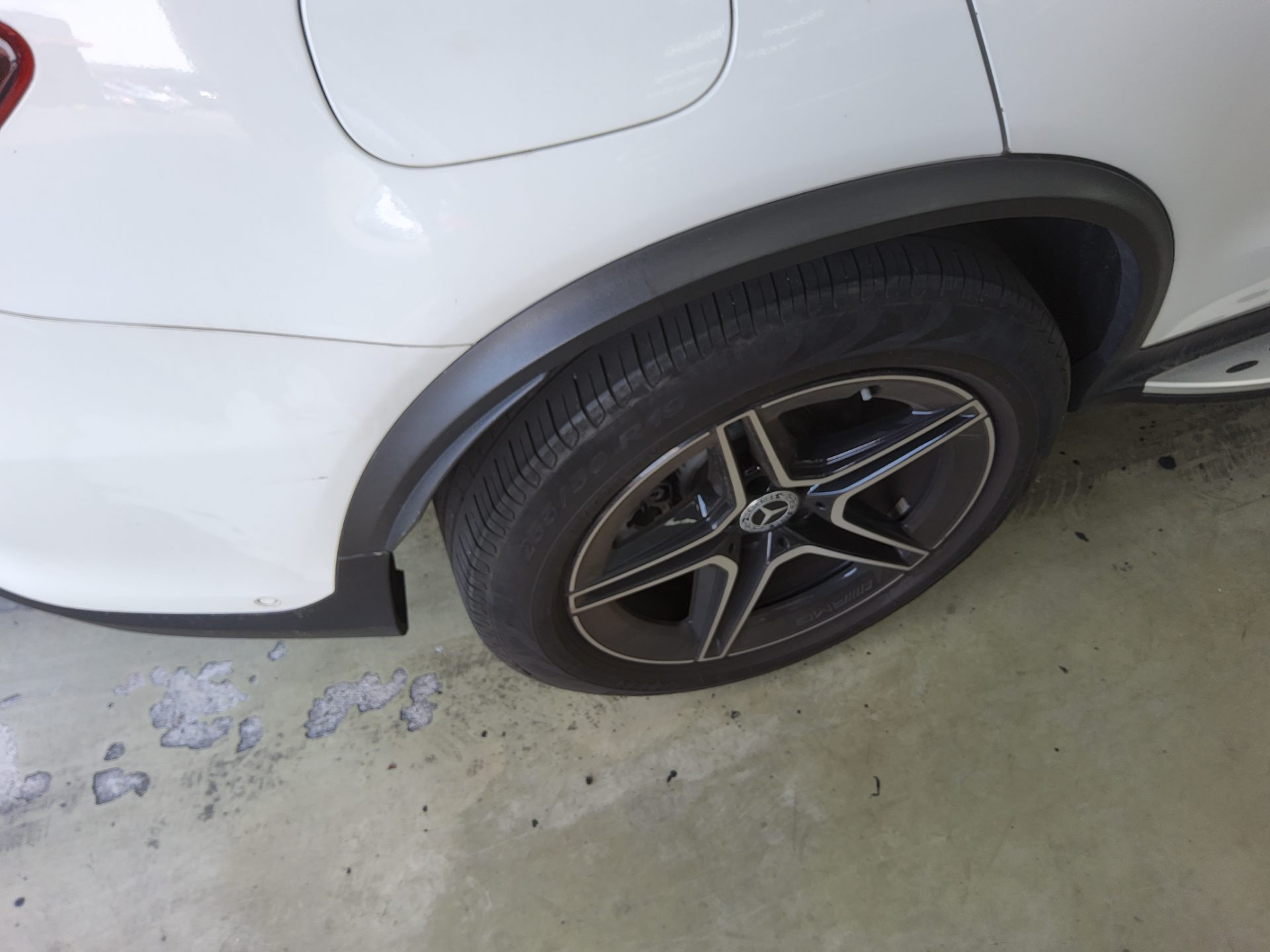 مرسيدس بنز جي إل سي Class 2022 4MATIC