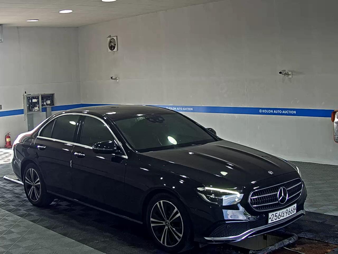 مرسيدس بنز E Class 2021 E250