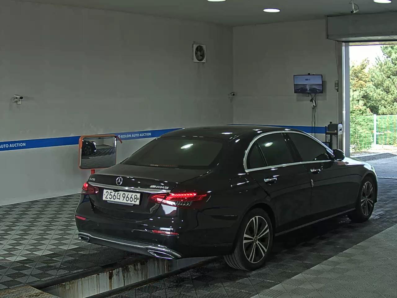 مرسيدس بنز E Class 2021 E250