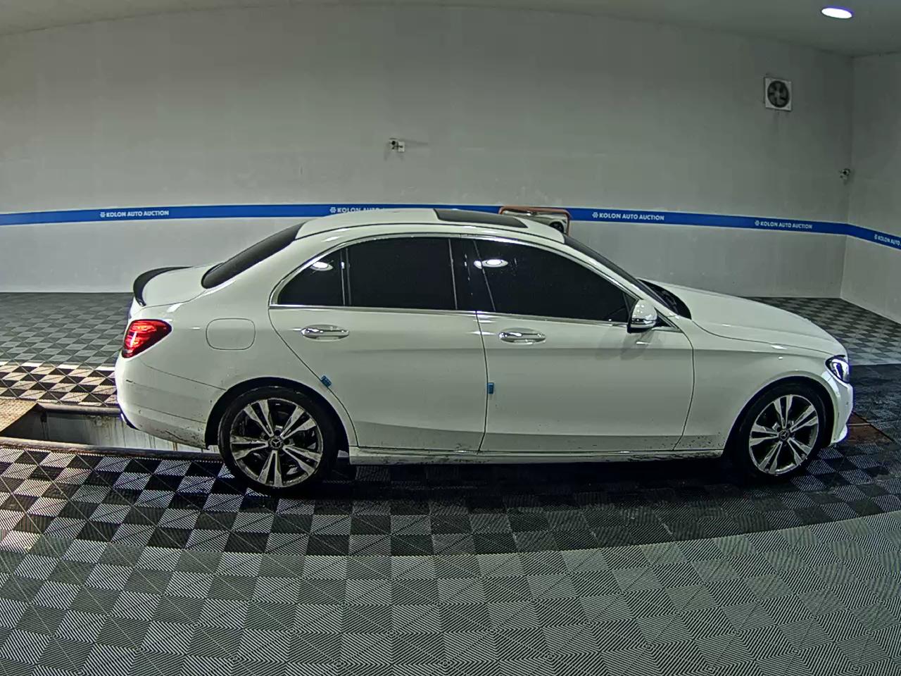 مرسيدس بنز C Class 2018 C220