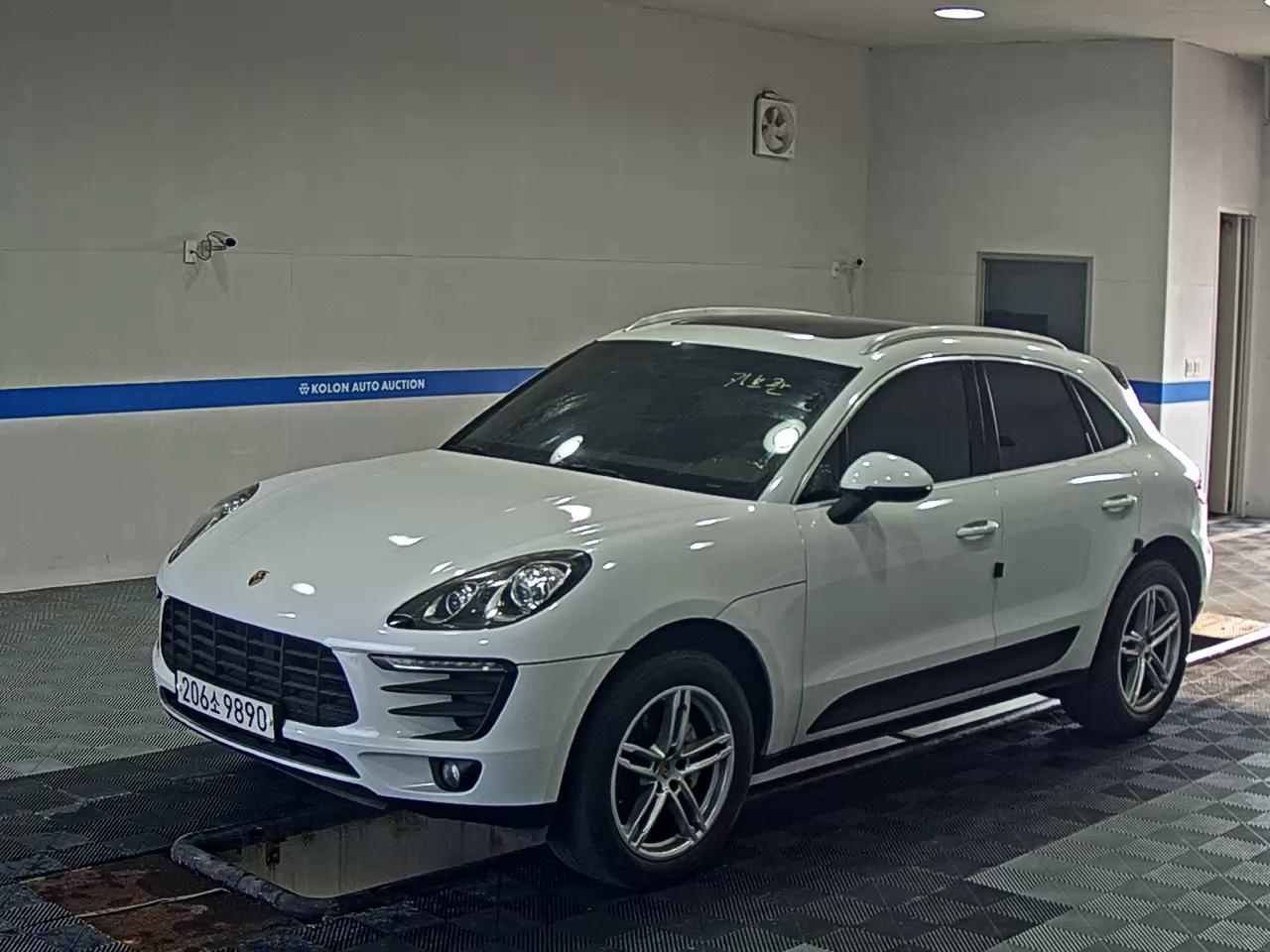 Porsche Макан