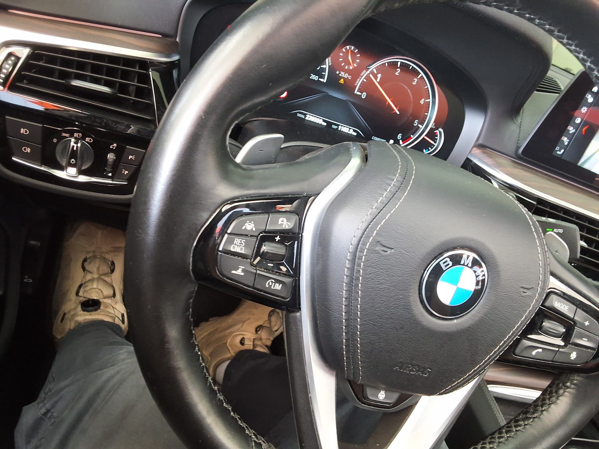 بي إم دبليو 5 Series 2017 SPORT PLUS