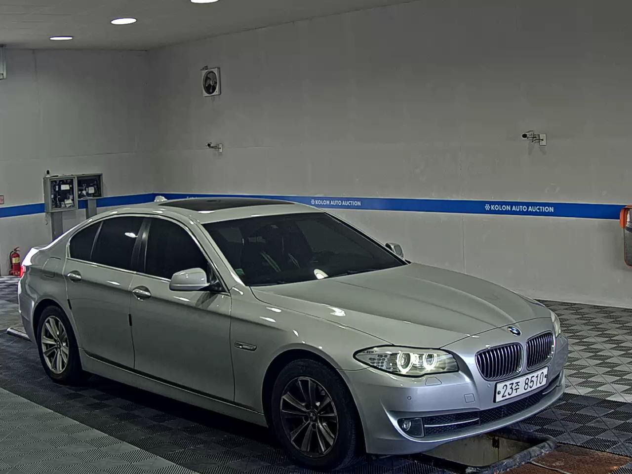 بي إم دبليو 5 Series 2010 520d
