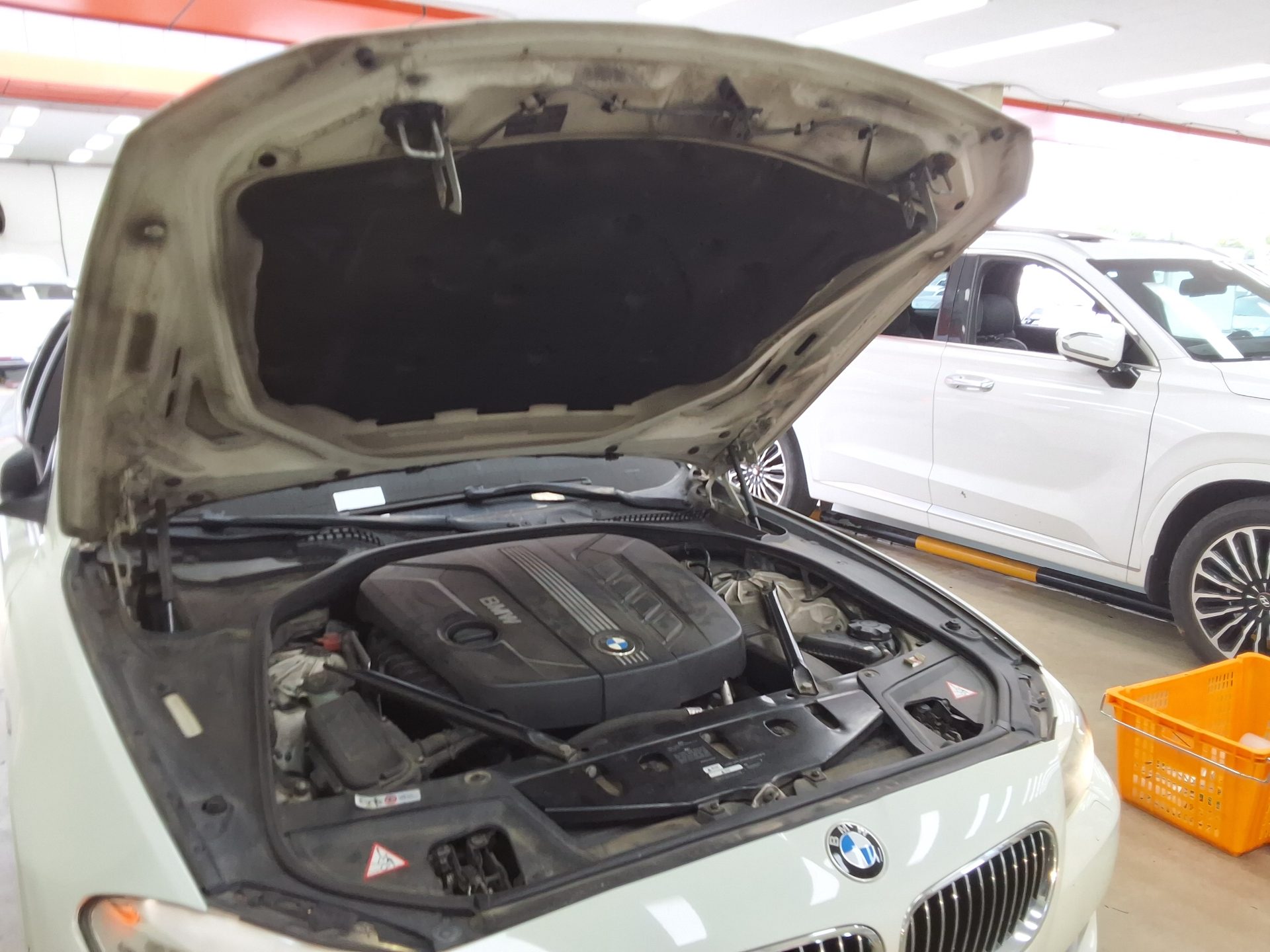 بي إم دبليو 5 Series 2012 520d