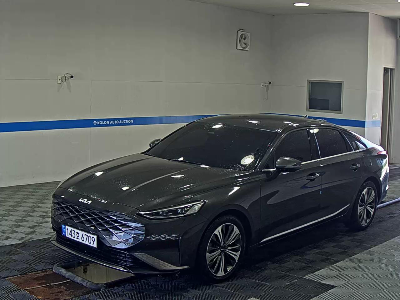 Kia K8