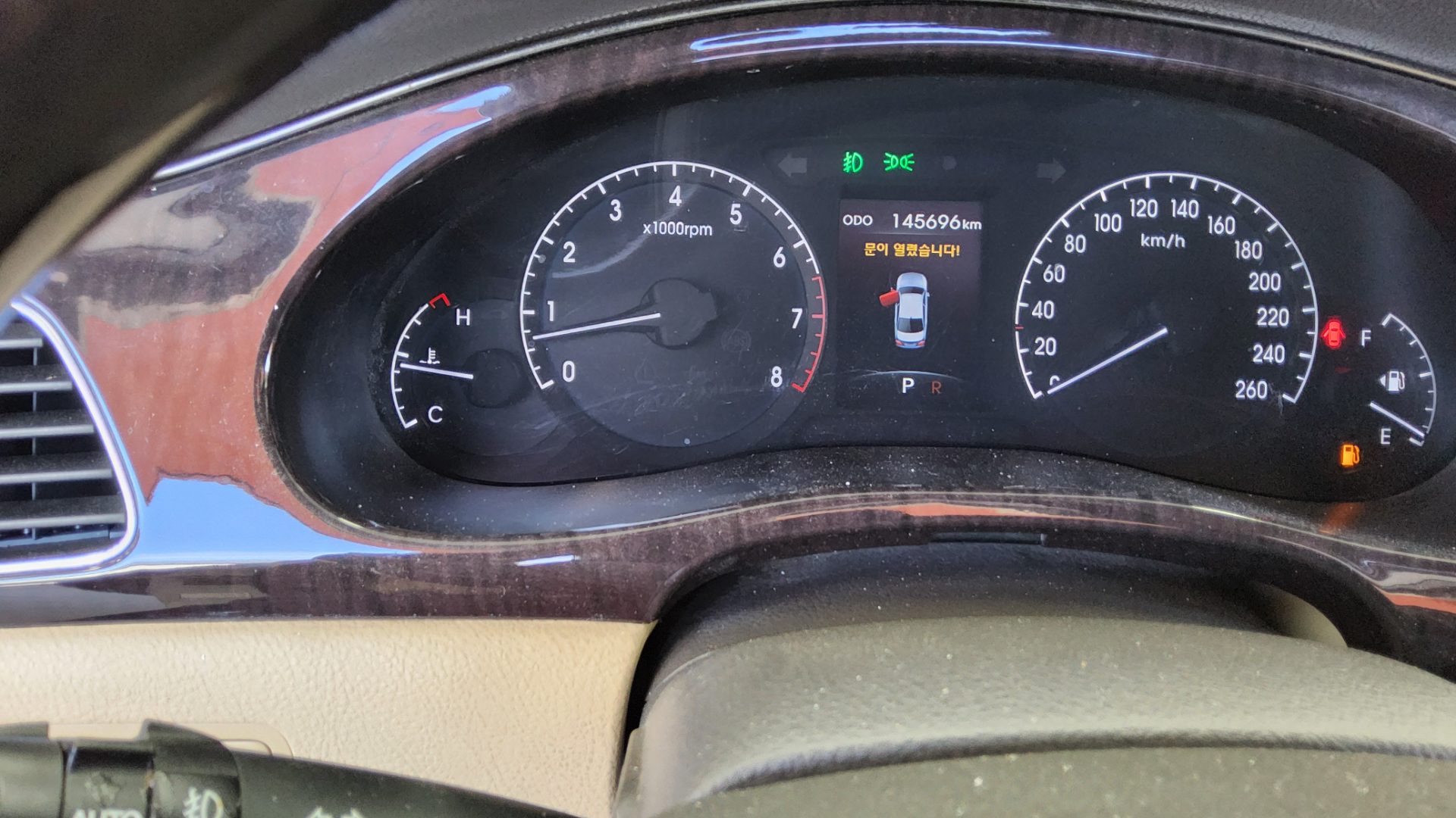 هيونداي جينيسيس Dh G330 مودرن 2009 فاخر