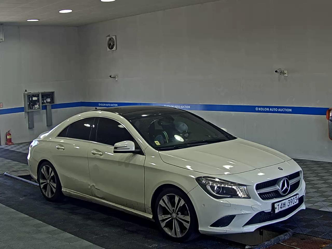 مرسيدس بنز سي إل إيه Class 2014 CLA200