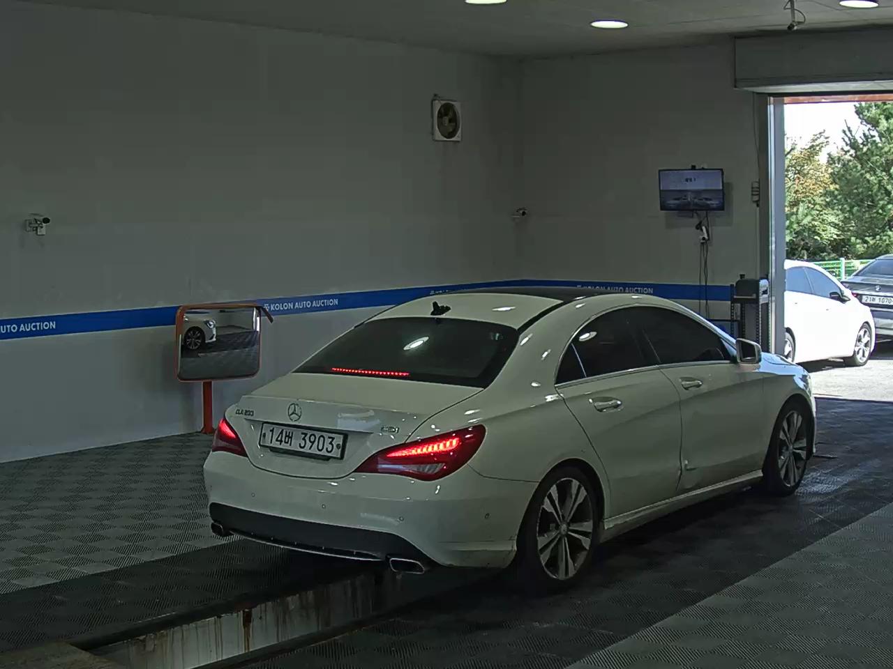 مرسيدس بنز سي إل إيه Class 2014 CLA200