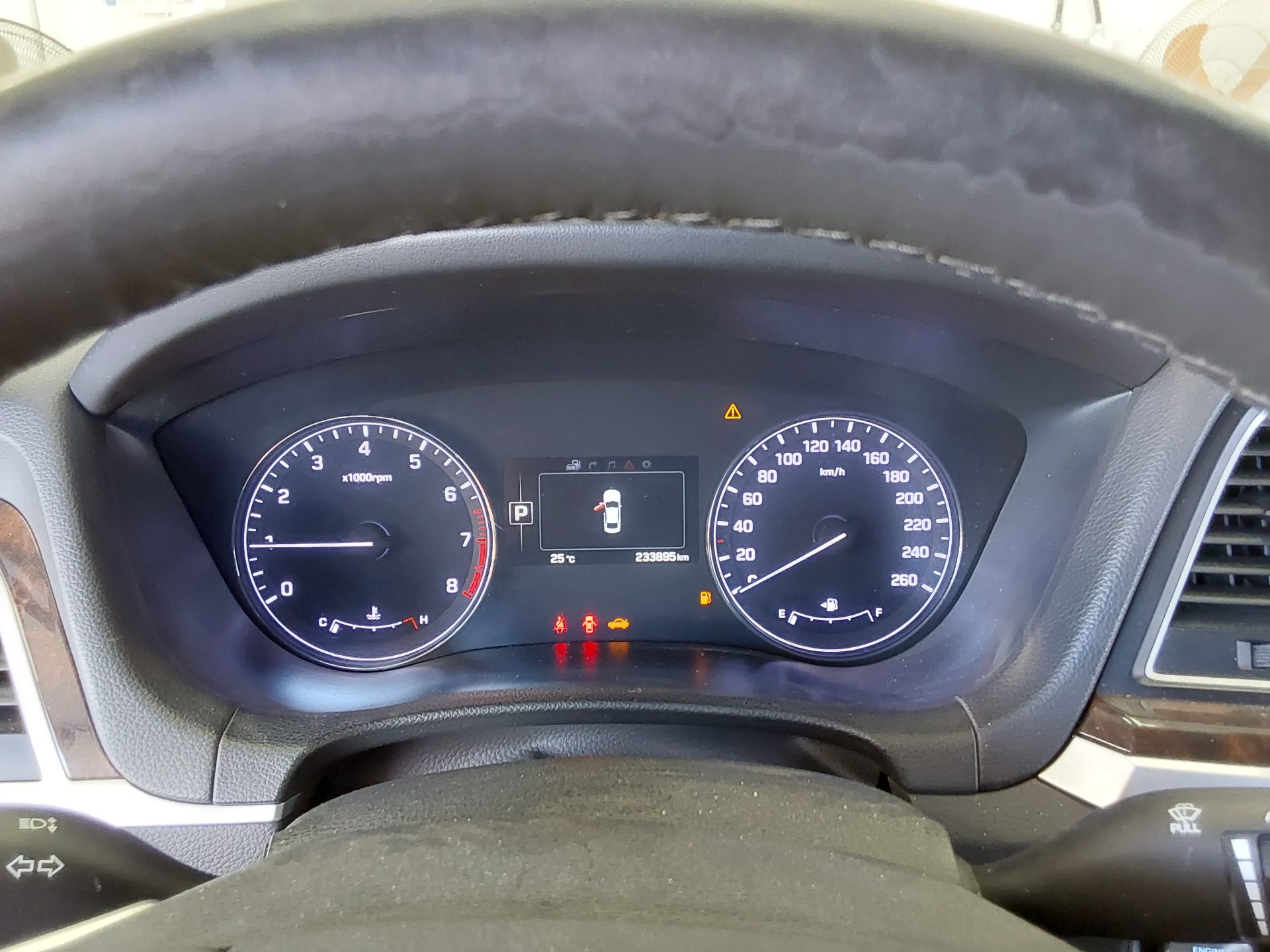هيونداي جينيسيس Dh G330 مودرن 2016 MODERN