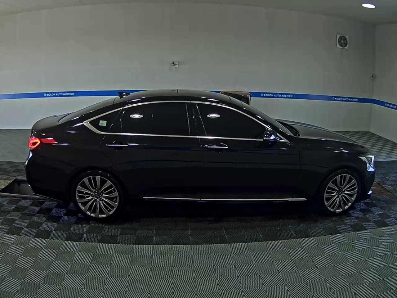 هيونداي جينيسيس Dh G330 مودرن 2016 دفع رباعي إكسكلوسيف
