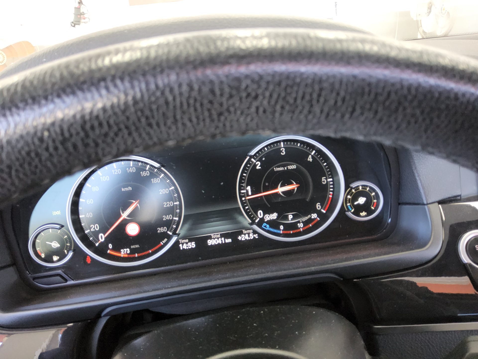 بي إم دبليو 5 Series 2015 520d