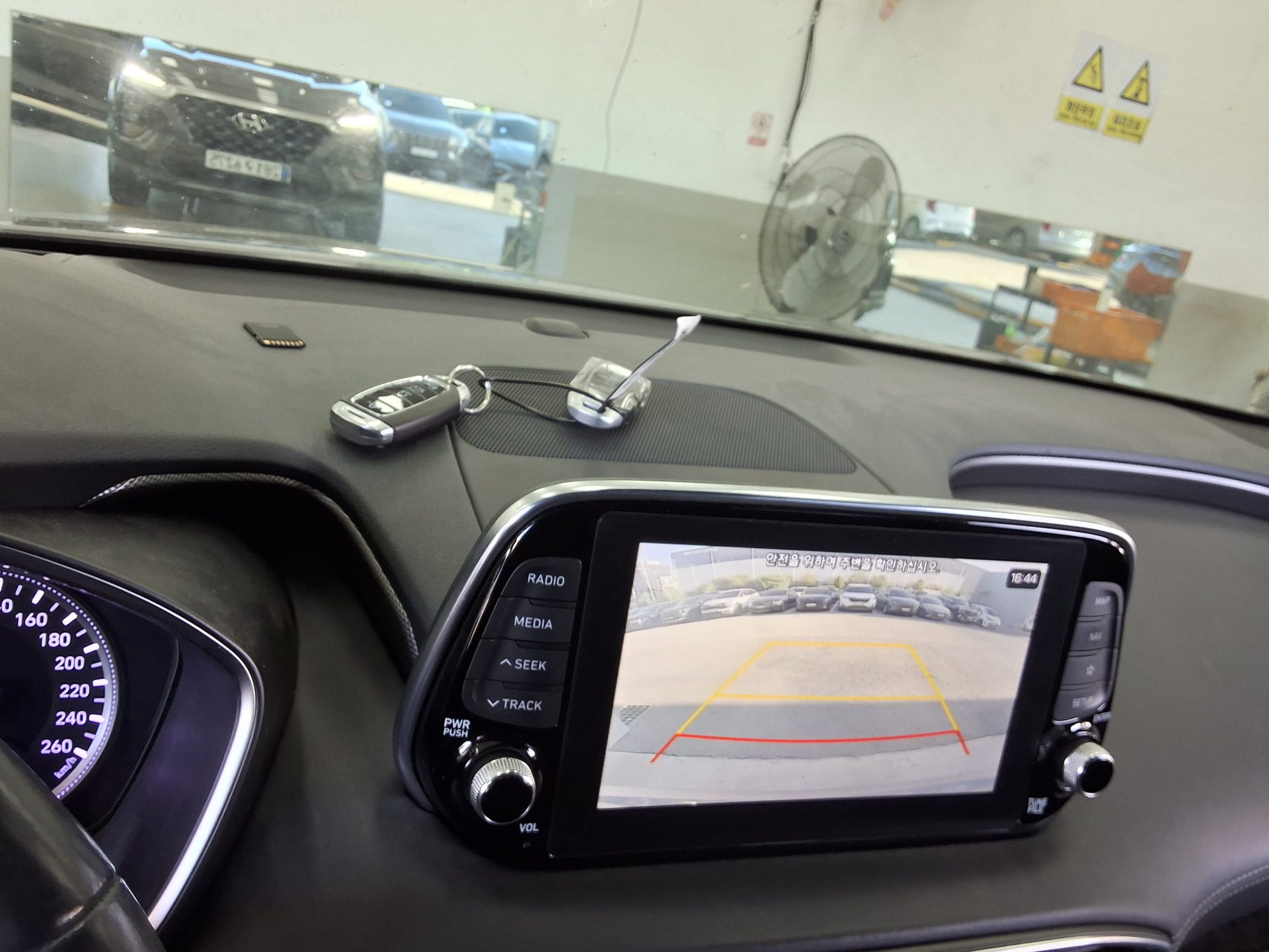 هيونداي سانتا في 2020 TM PRESTIGE