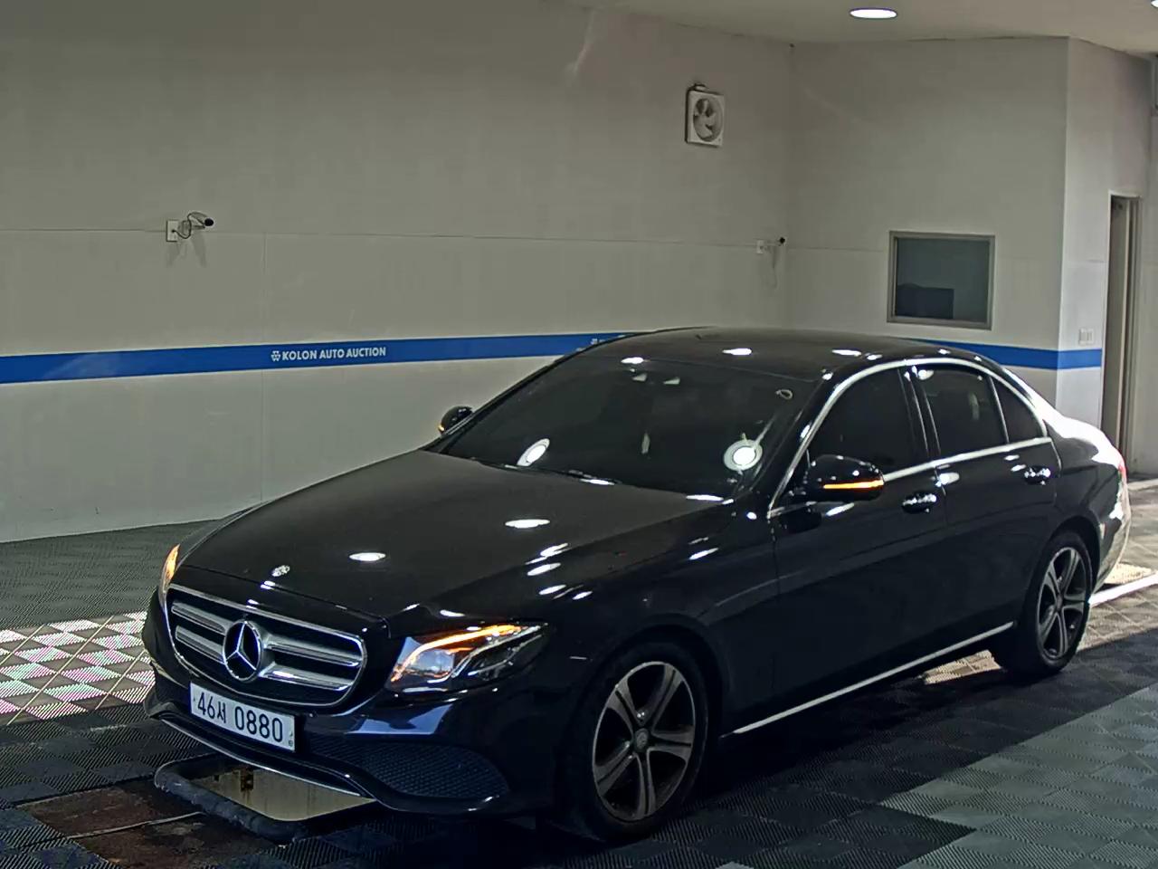 مرسيدس E-Class