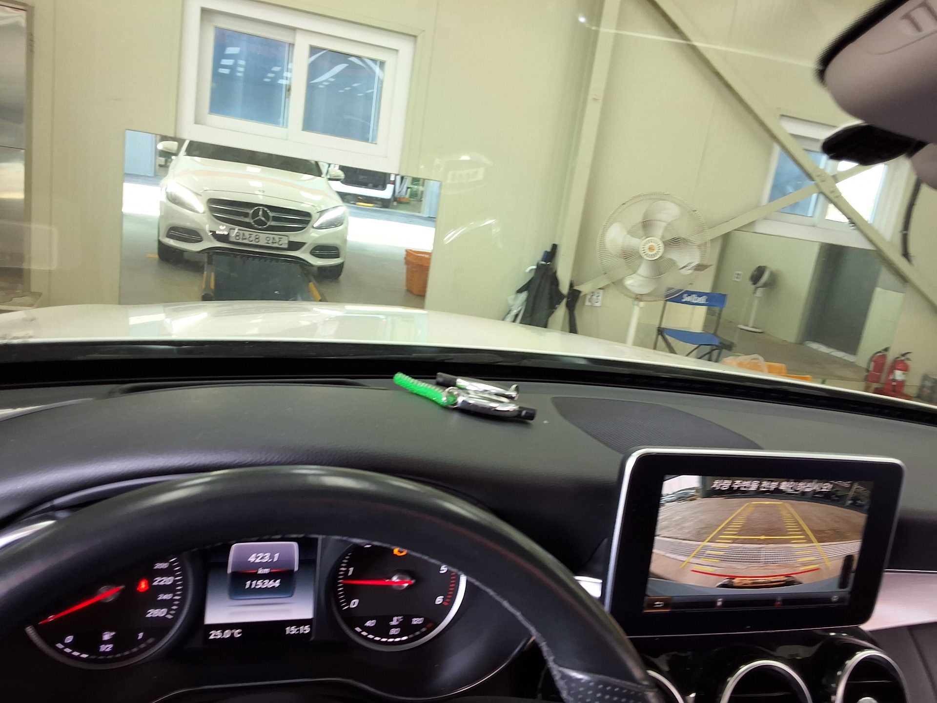 مرسيدس بنز C Class 2015 C220