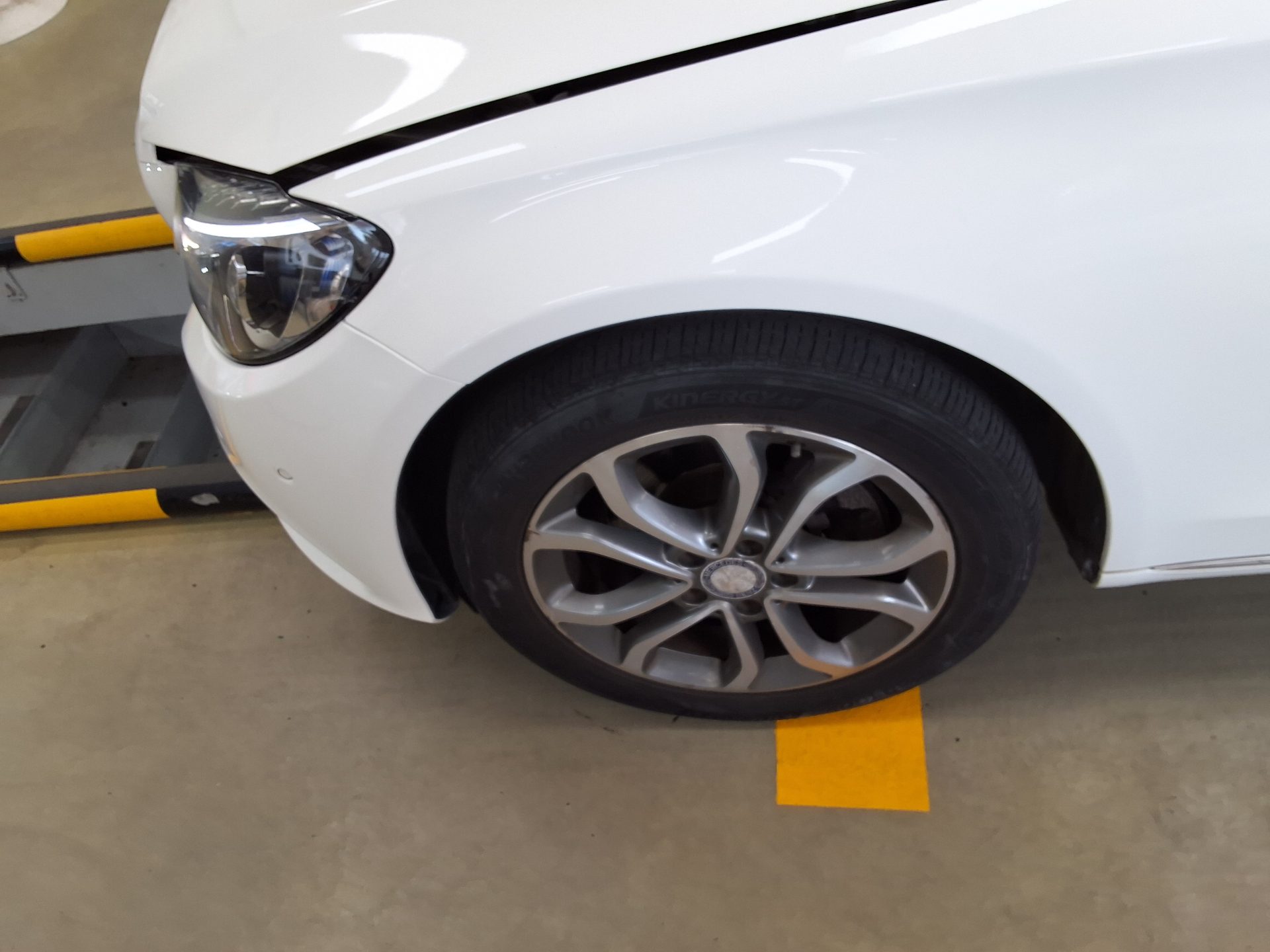 مرسيدس بنز C Class 2015 C220
