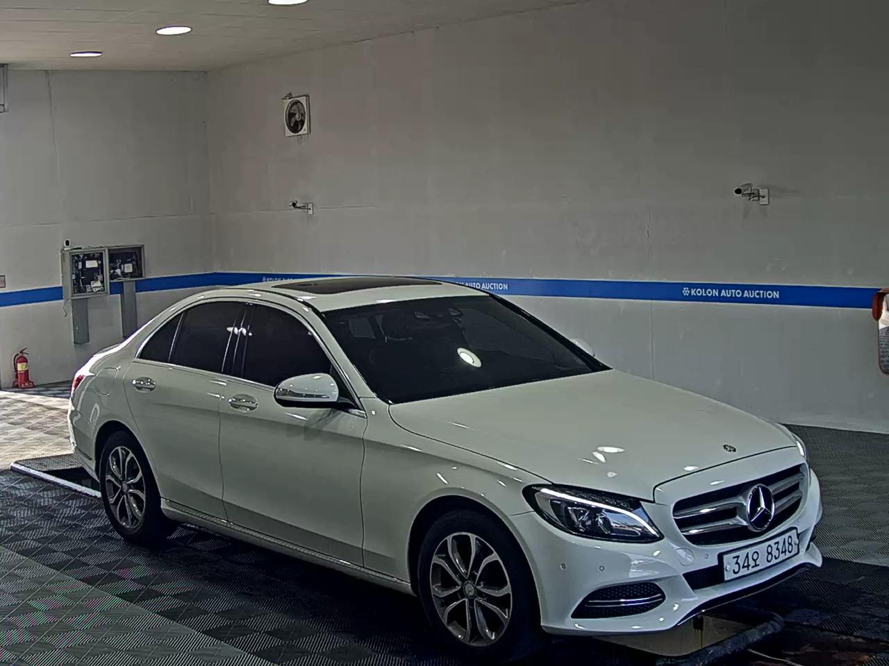 مرسيدس بنز C Class 2015 C220