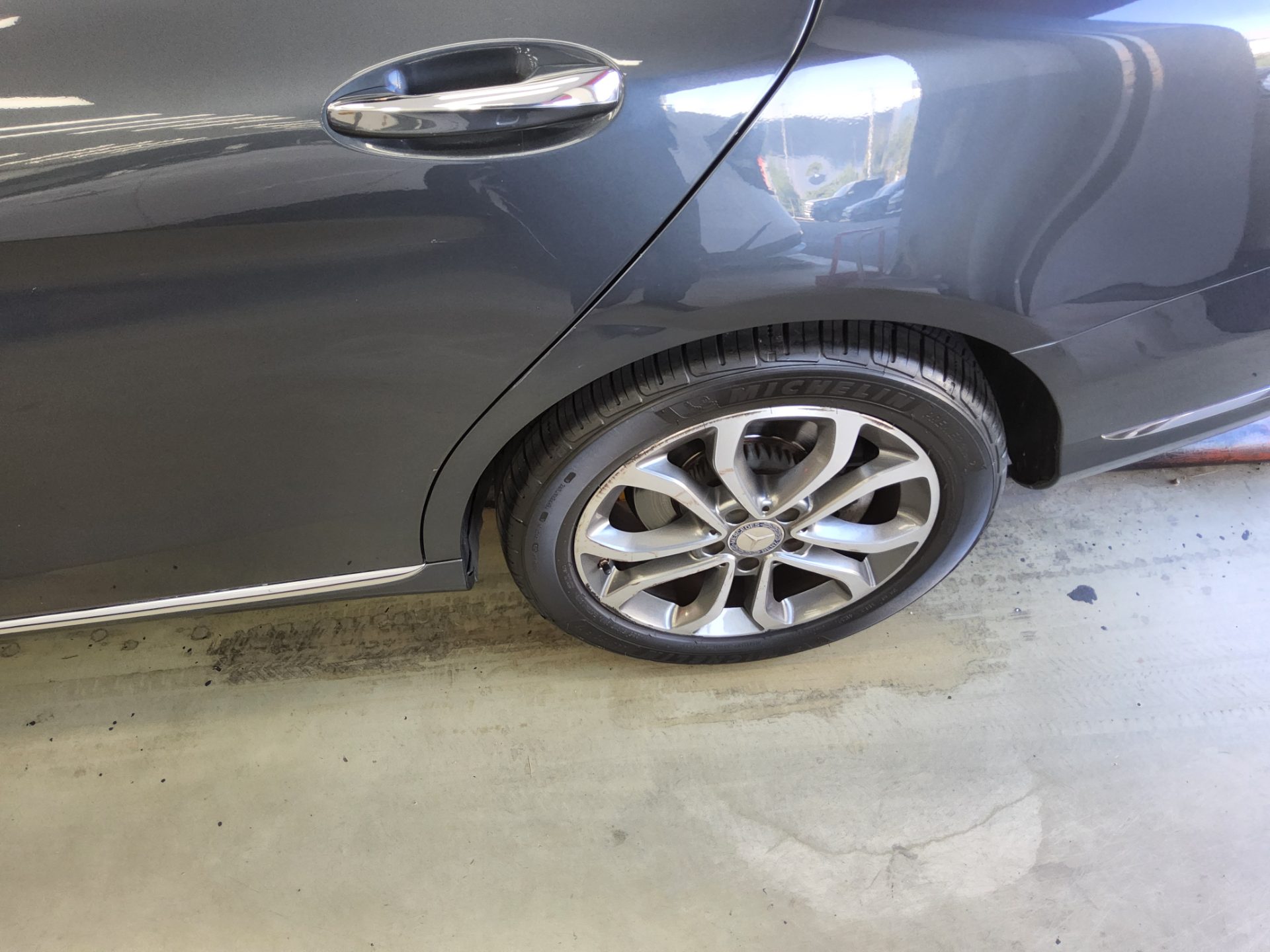 مرسيدس بنز C Class 2015 C200